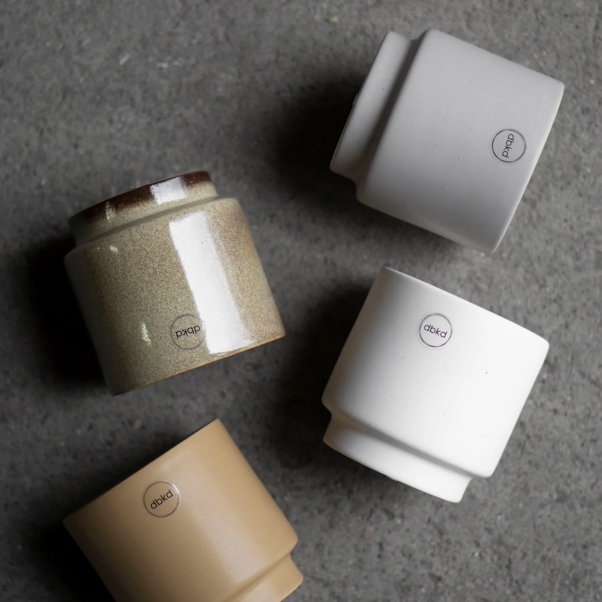 솔리드 화분 화이트, small Ø10 cm DBKD | 디비케이디