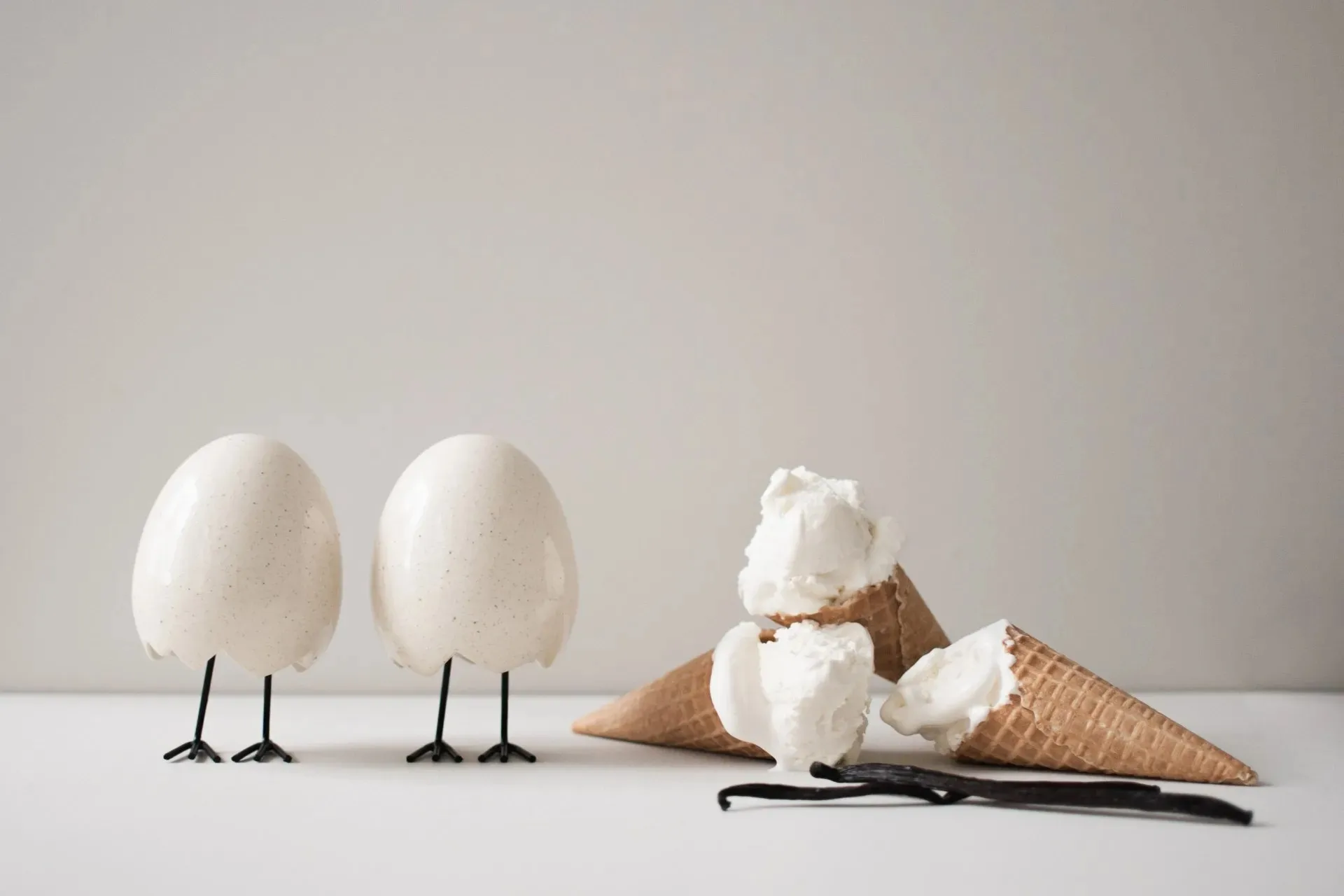 해피 피트 이스터 장식품, Vanilla DBKD | 디비케이디