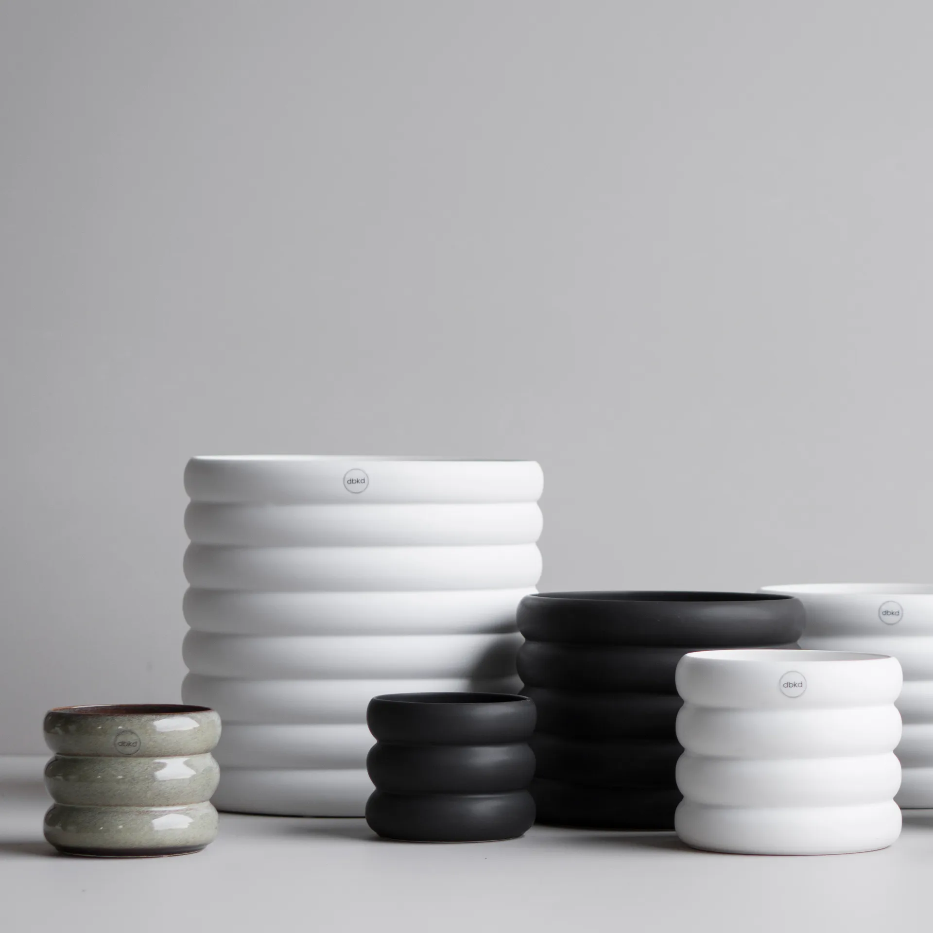 머드 화분 화이트, XL. Ø 27 cm DBKD | 디비케이디