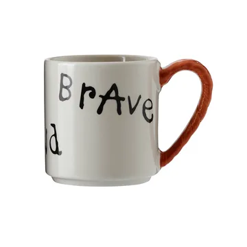 Astrid Lindgren 삐삐 기념일 머그 20 cl - Strong Kind Brave - Design House Stockholm | 디자인하우스스톡홀름