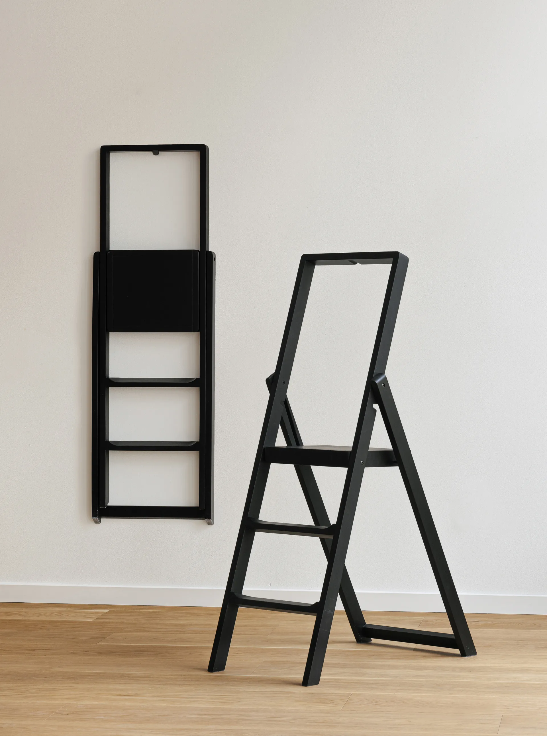 스텝 사다리, Black-stained Design House Stockholm | 디자인하우스스톡홀름