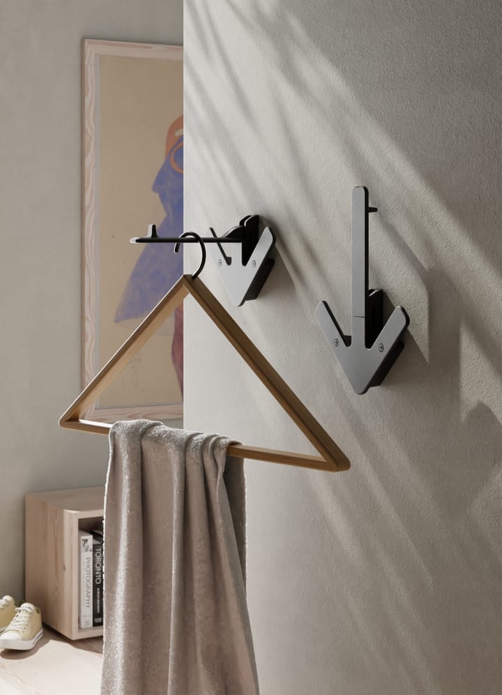 애로우 행거 - black - Design House Stockholm | 디자인하우스스톡홀름