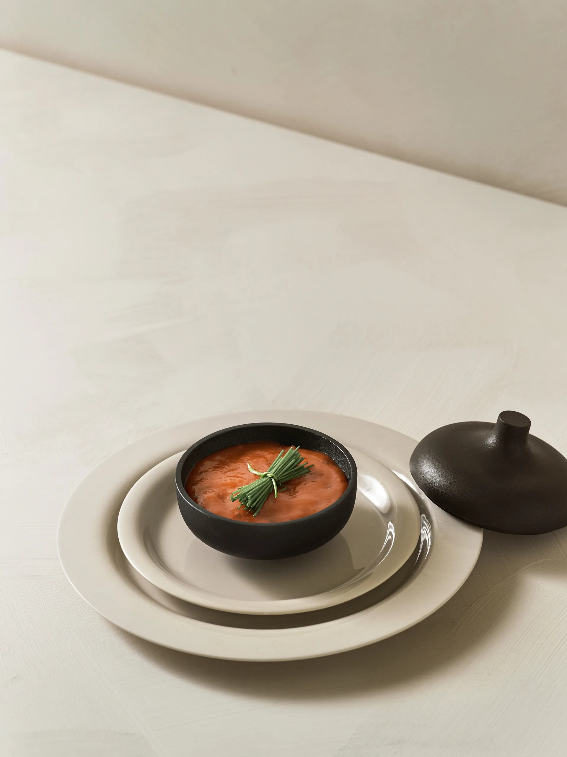 샌드 보울 & 덮개 M Ø12 cm, Black clay Design House Stockholm | 디자인하우스스톡홀름