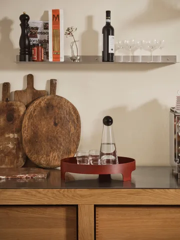 브릿지 트레이 - Red, Ø42 cm - Design House Stockholm | 디자인하우스스톡홀름