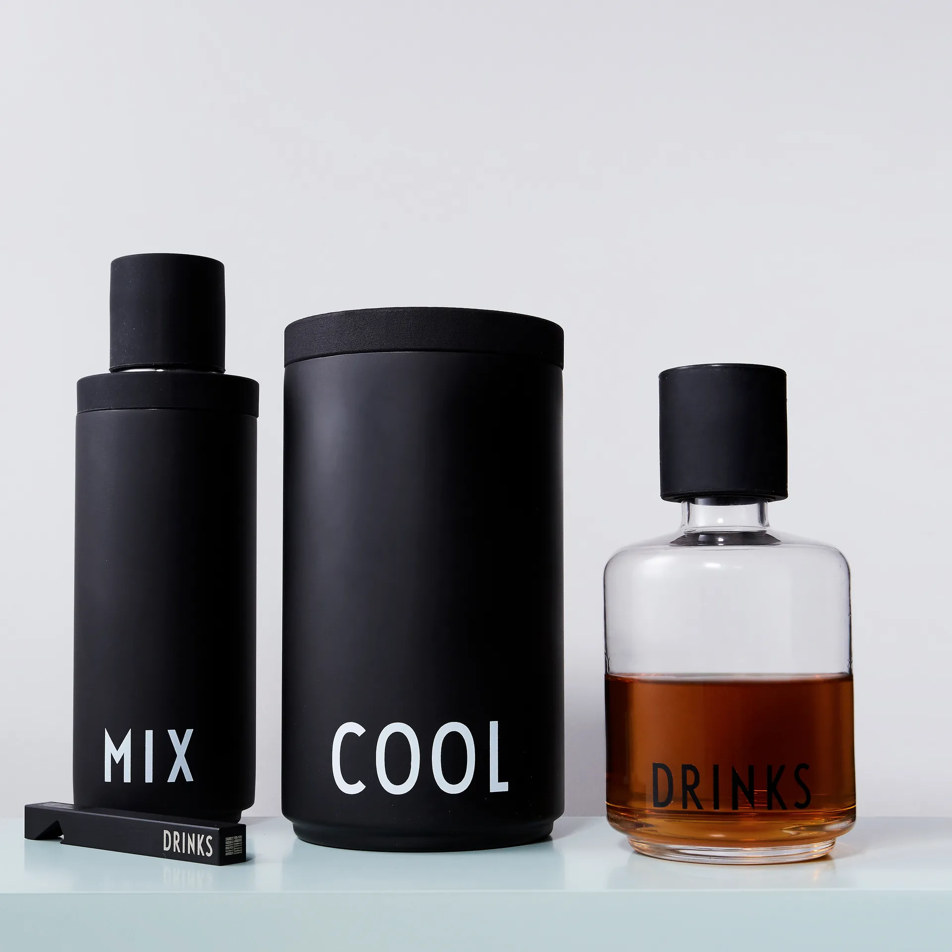 디자인레터스 쉐이커 블랙, 23 cm Design Letters | 디자인레터스