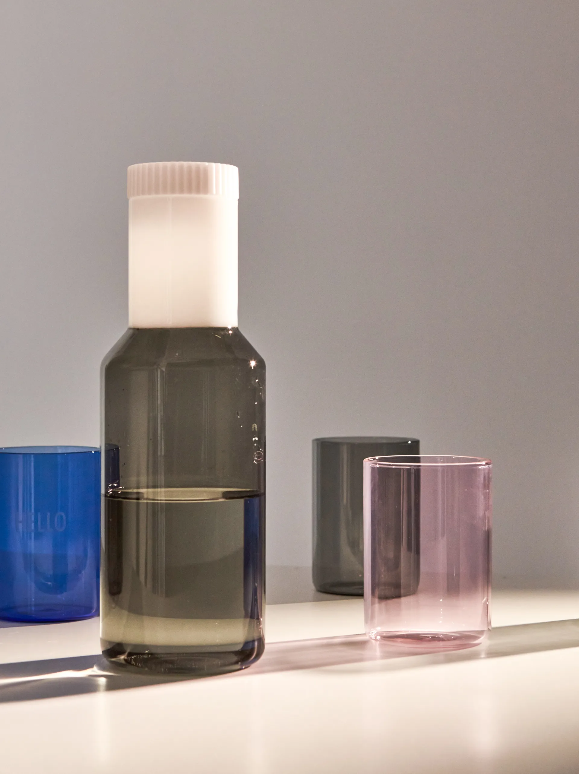 디자인레터스 글라스 카라페 tub 1 L, Smoke/milky white Design Letters | 디자인레터스