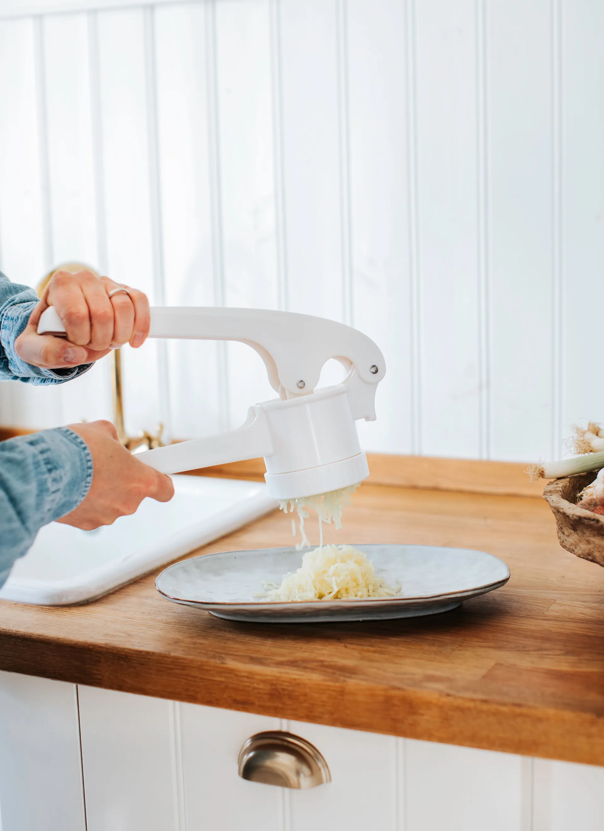 Posey 포테이토 프레스, White Dorre | 도레