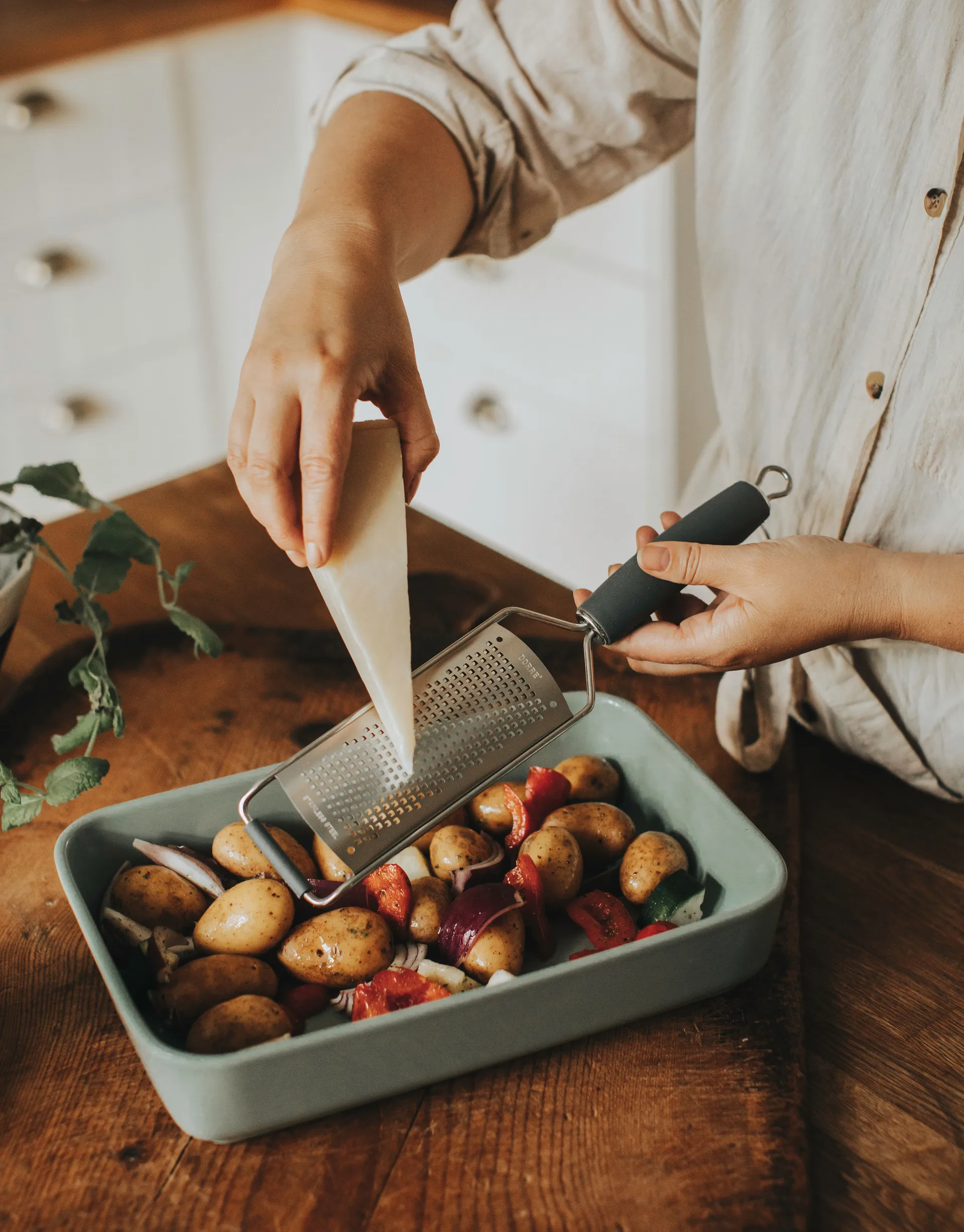 Zoya 제스터 33.2 cm, Grey Dorre | 도레