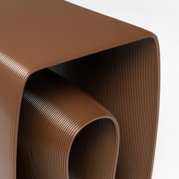 Eel 사이드 테이블 38x40 cm - Chocolate - Ekbacken Studios | 에크백엔 스튜디오