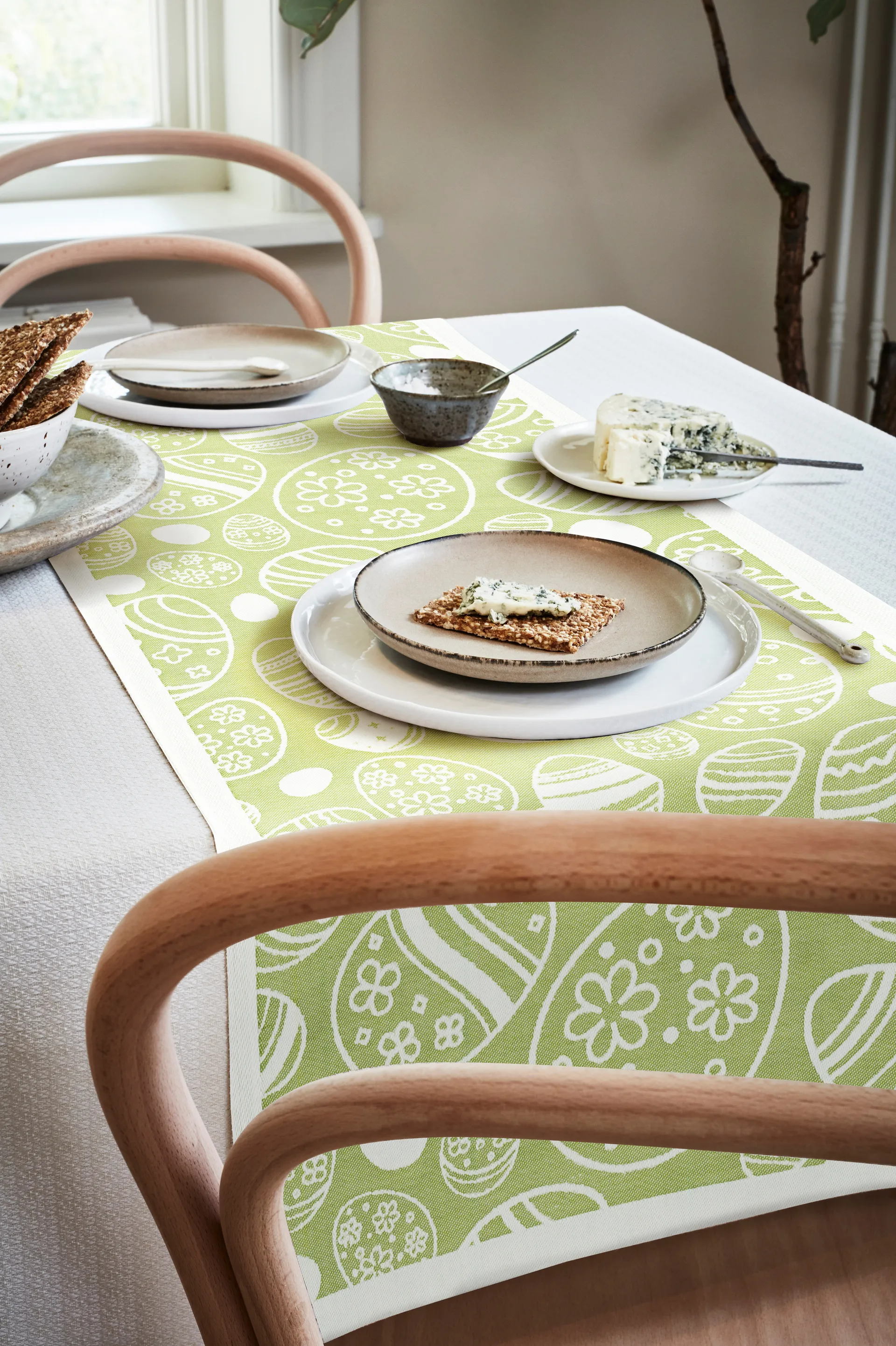 이스터 에그 테이블 러너 35x120 cm, Green Ekelund Linneväveri | 에켈룬드 린네바베리