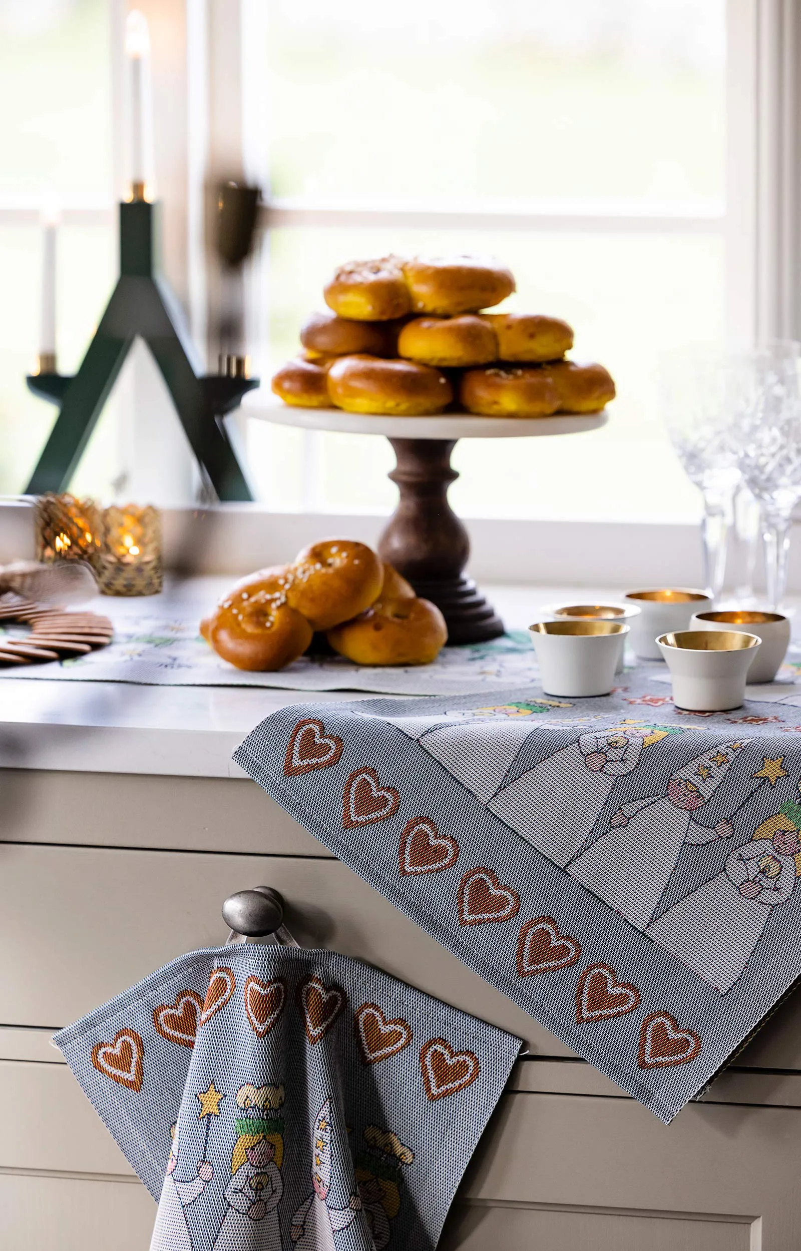 미스텔크비스트 테이블 러너 35x120 cm, Multi Ekelund Linneväveri | 에켈룬드 린네바베리