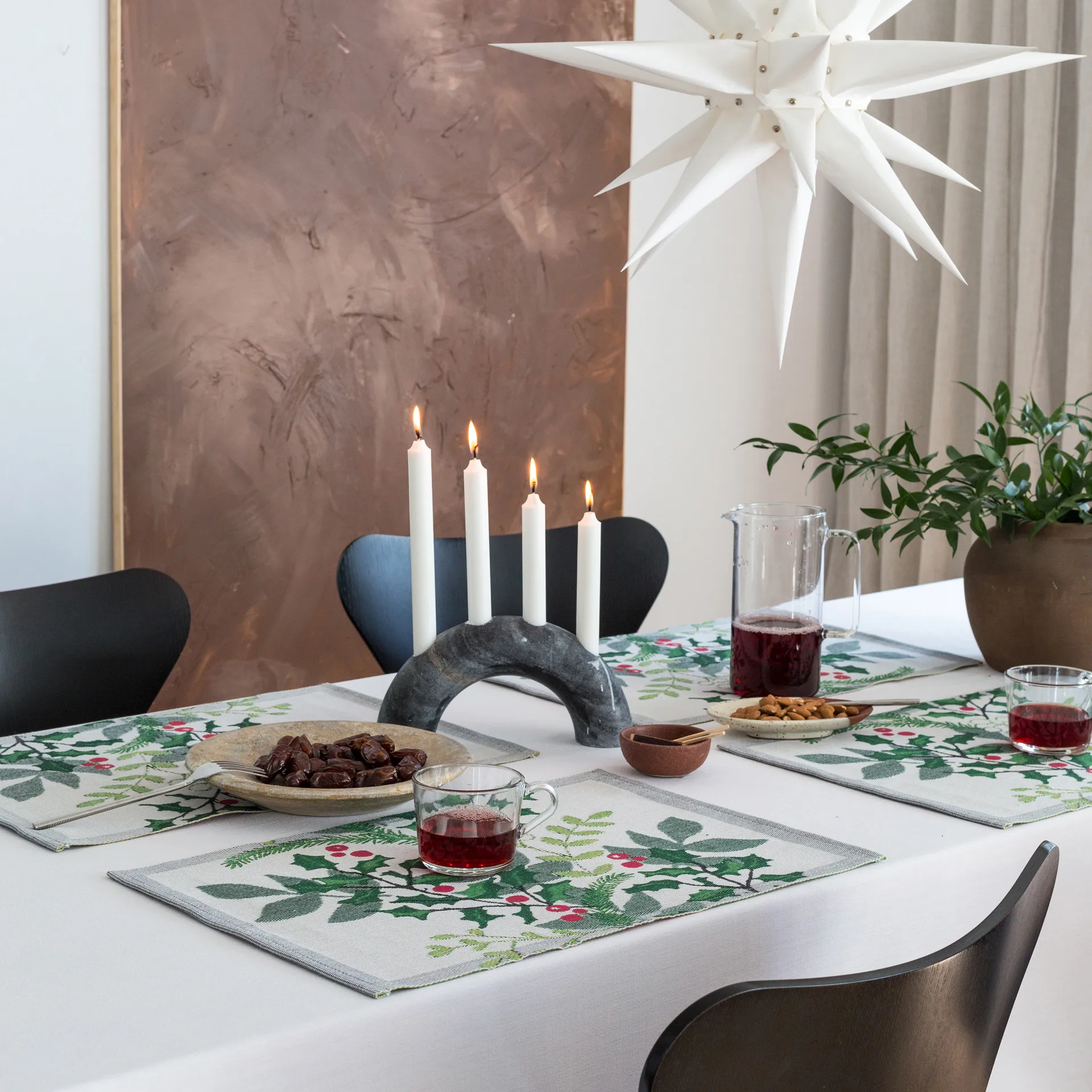 줄리아 테이블매트 35x48 cm, white-green Ekelund Linneväveri | 에켈룬드 린네바베리