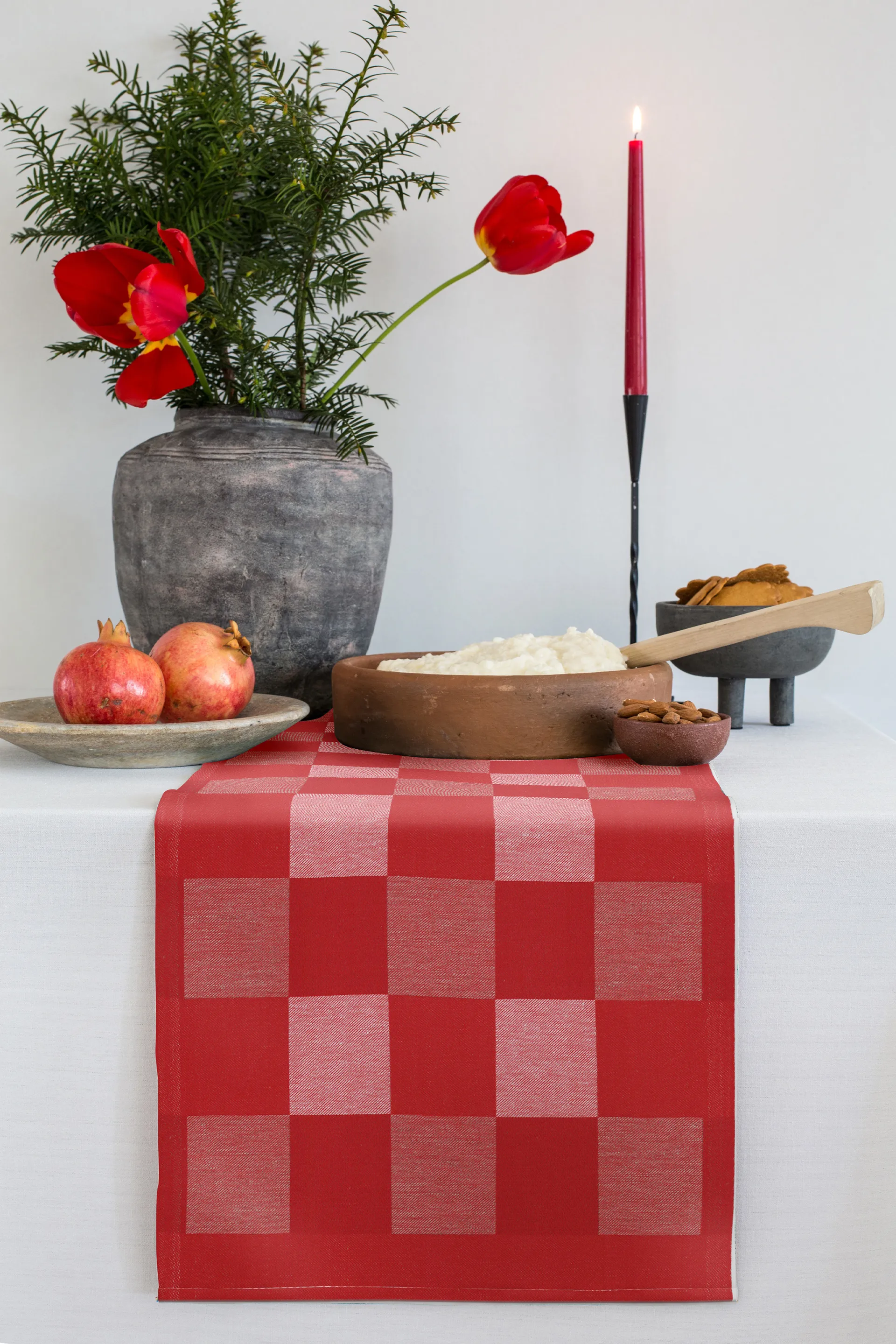 Schack 러너 레드, 35x110 cm Ekelund Linneväveri | 에켈룬드 린네바베리