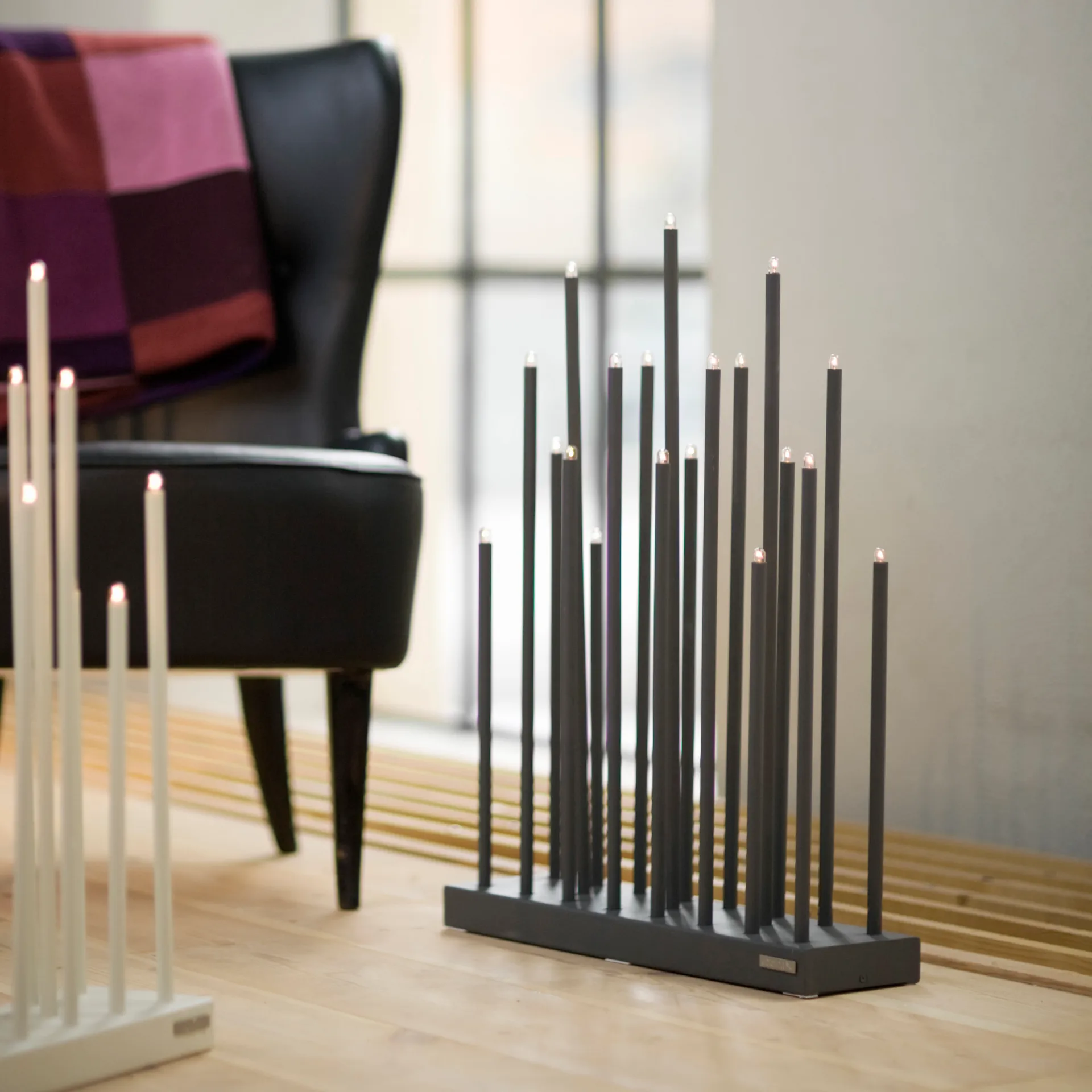 엘플루겐, Anthracite grey Elflugan | 엘플루간