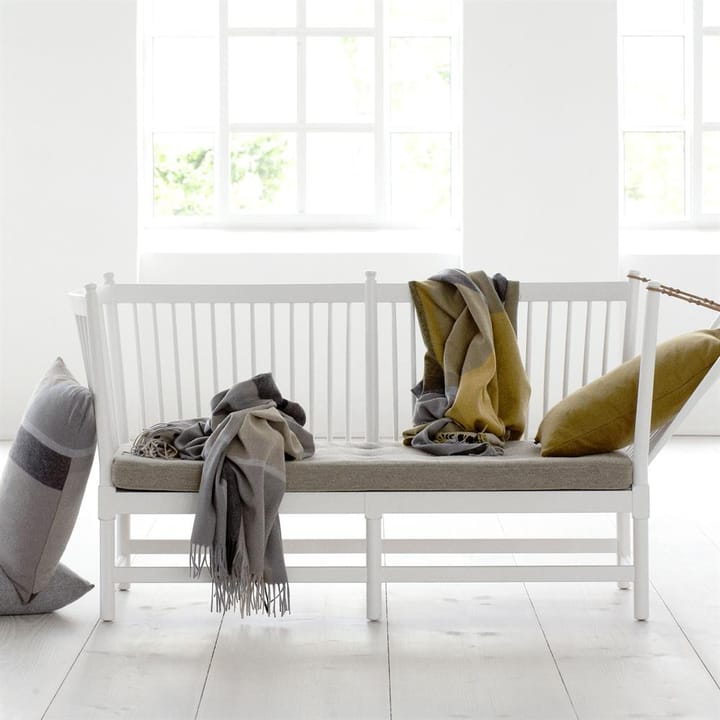 맨하탄 스로우 스로우, ocher yellow-smoked glass Elvang Denmark | 엘방덴마크