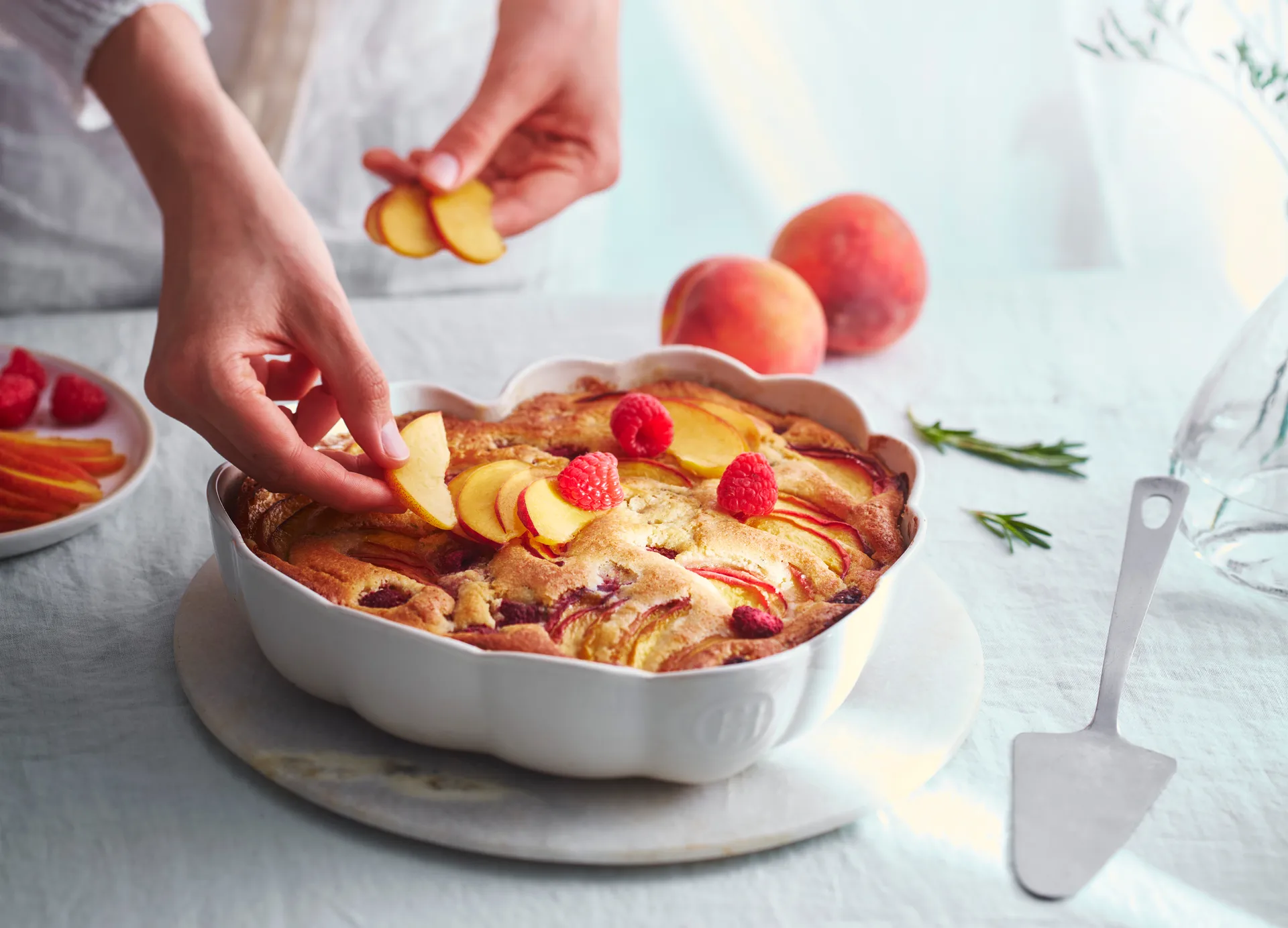 Emile Henry 마들렌 하트 몰드, Cream Emile Henry