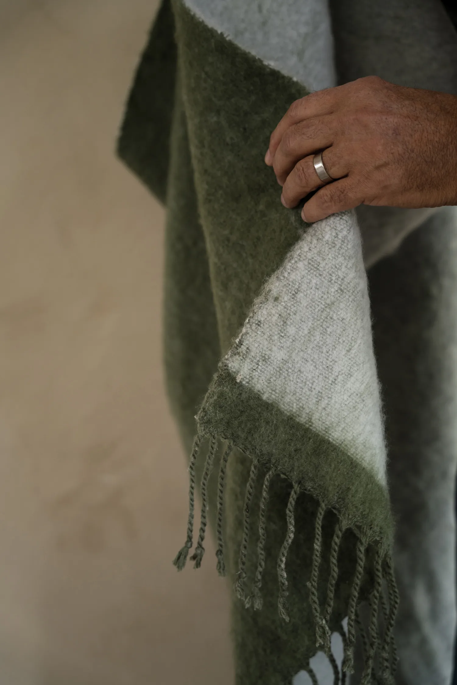 에른스트 스로우 프린지 장식 130x170 cm, Green-white ERNST | 에른스트