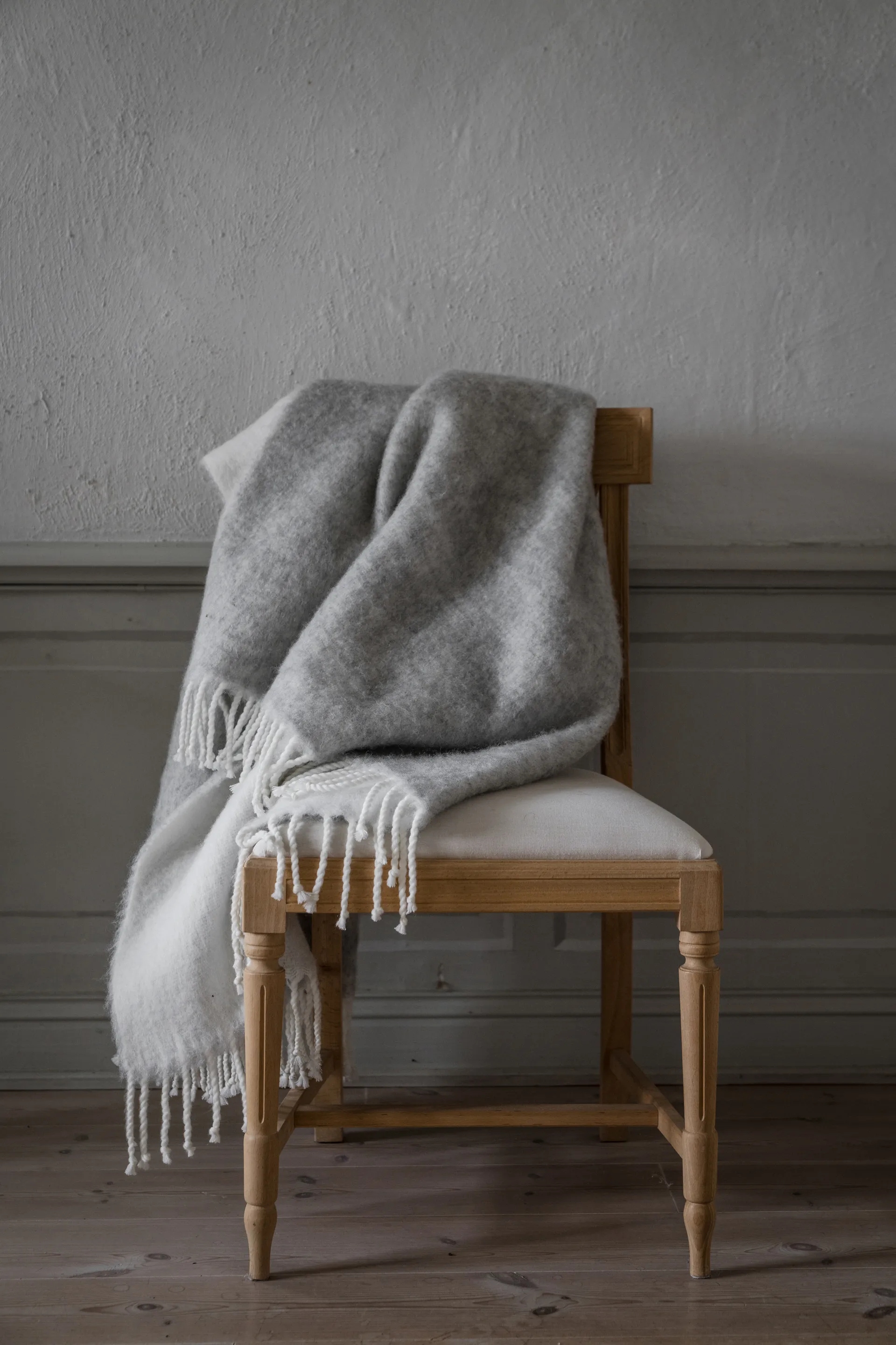 에른스트 스로우 프린지 장식 130x170 cm, Grey ERNST | 에른스트