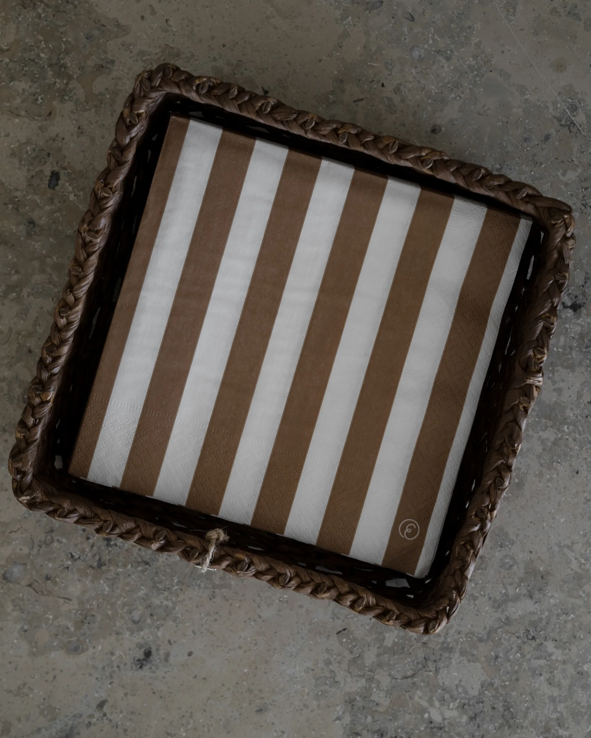 에른스트 바구니 20x20 cm, Dark brown ERNST | 에른스트