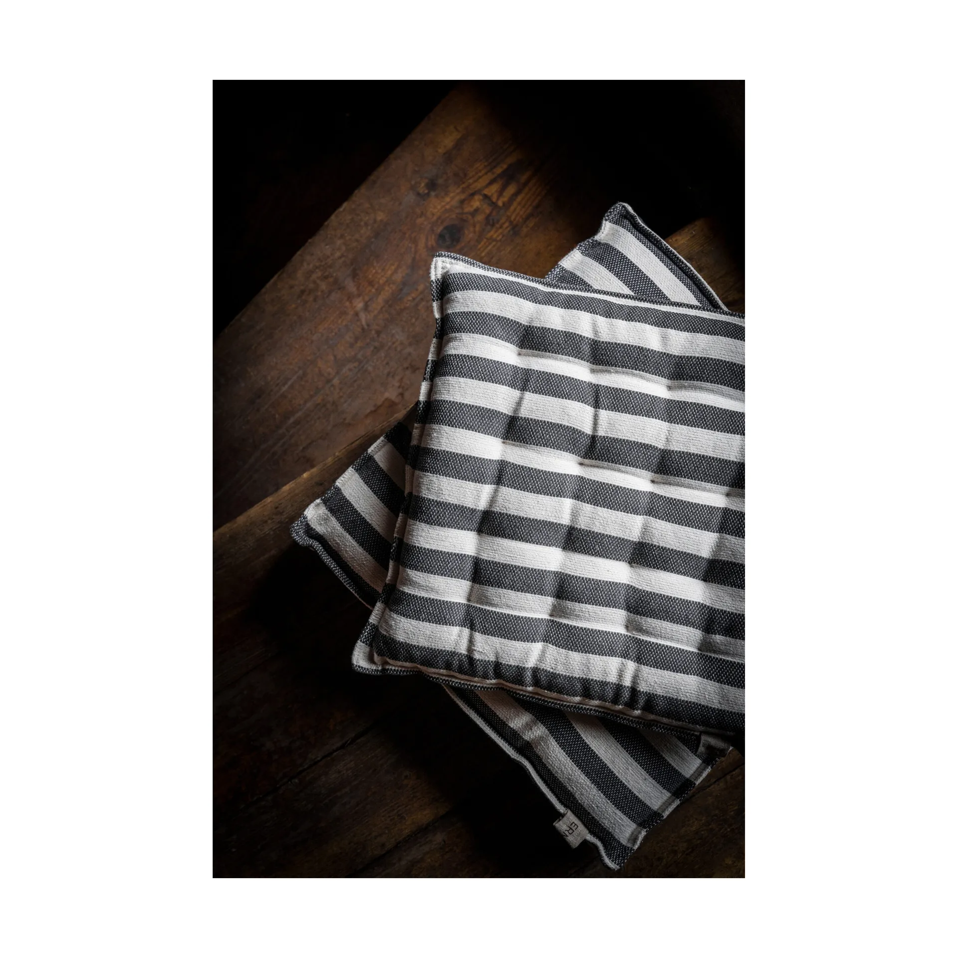 에른스트 방석 40x40cm, Natural white-dark grey ERNST | 에른스트