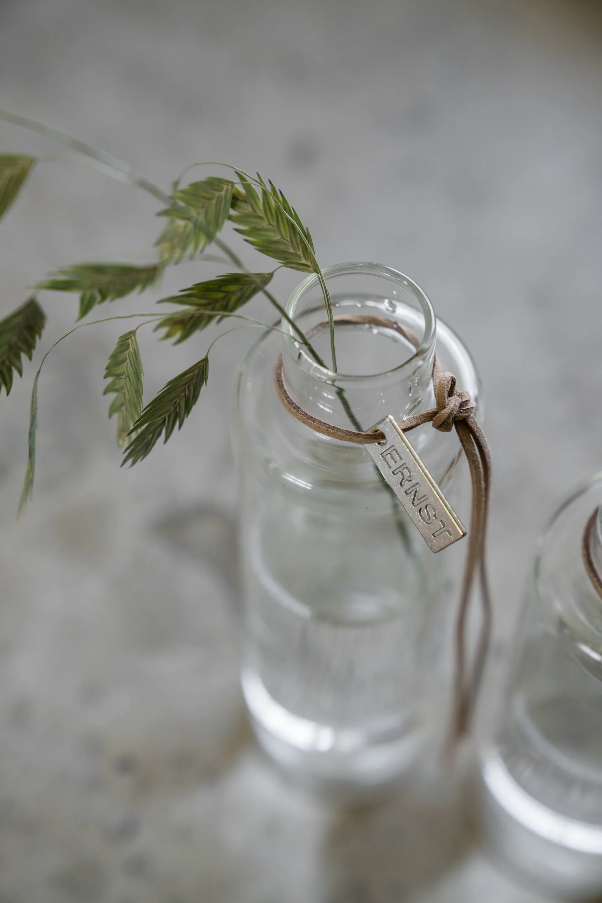 에른스트 글라스 화병 Ø5 cm, H 18 cm ERNST | 에른스트