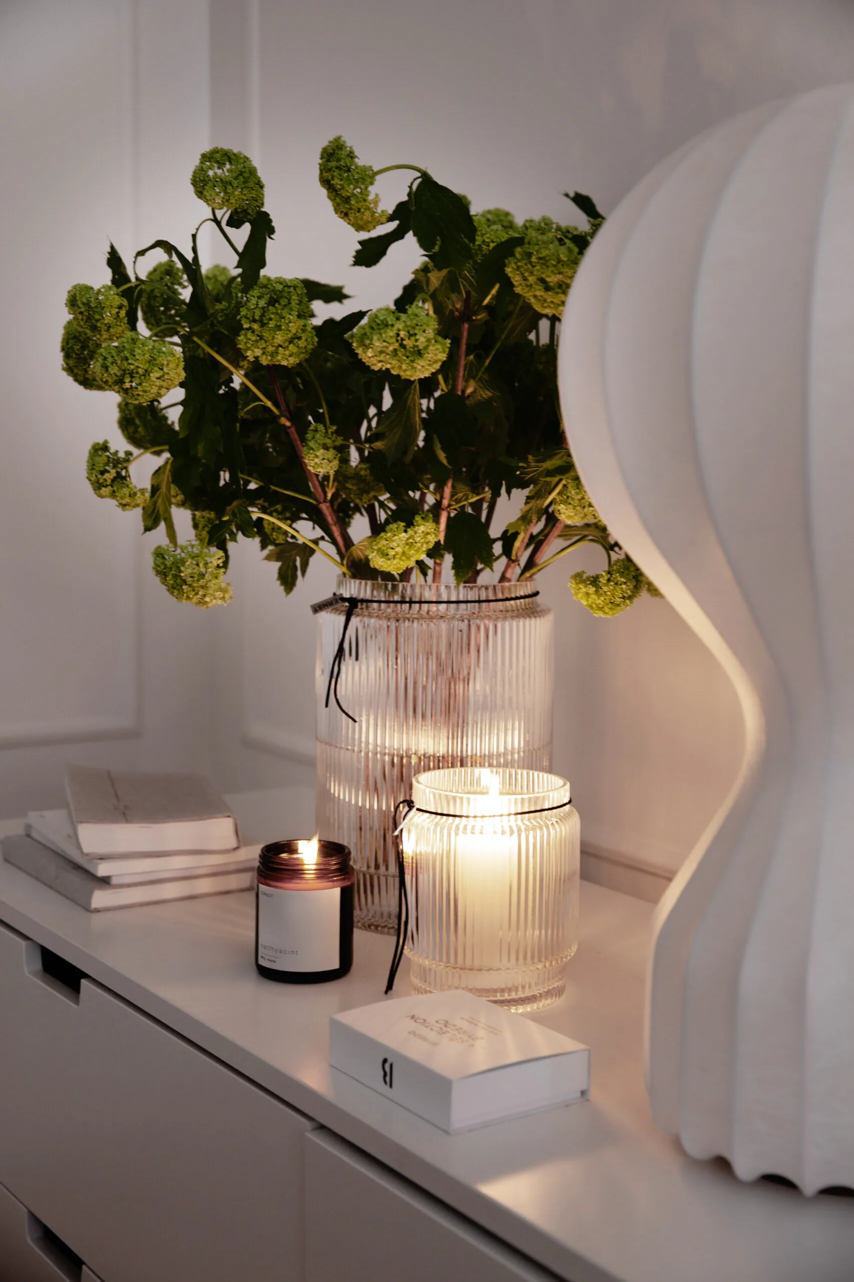 에른스트 러플 글래스 화병 클리어, Ø8 cm ERNST | 에른스트