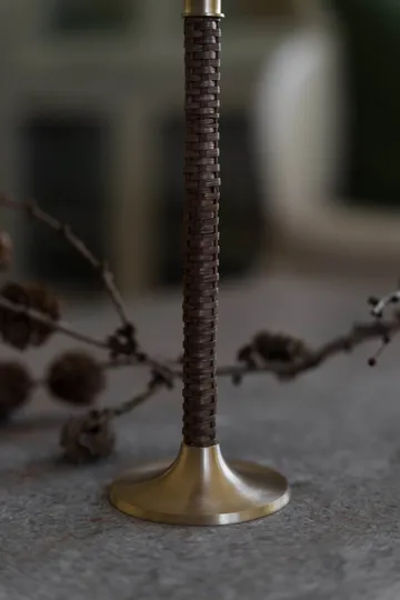 Ernst 플랫 위 캔들 홀더 - Brass, Ø8x25 cm - ERNST | 에른스트