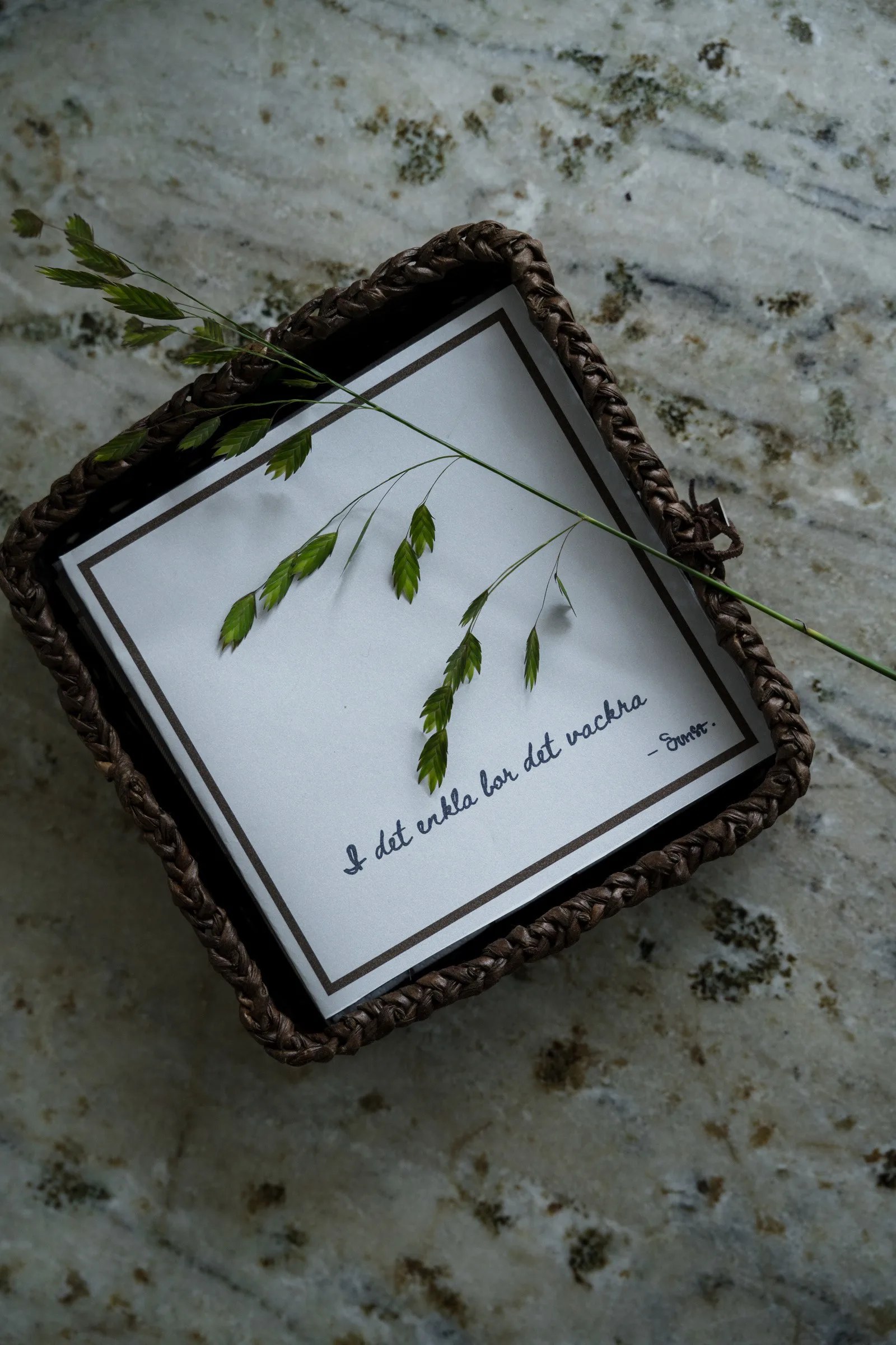 에른스트 문구 인쇄 페이퍼 냅킨 “I det enkla” 20개 세트, Light grey ERNST | 에른스트