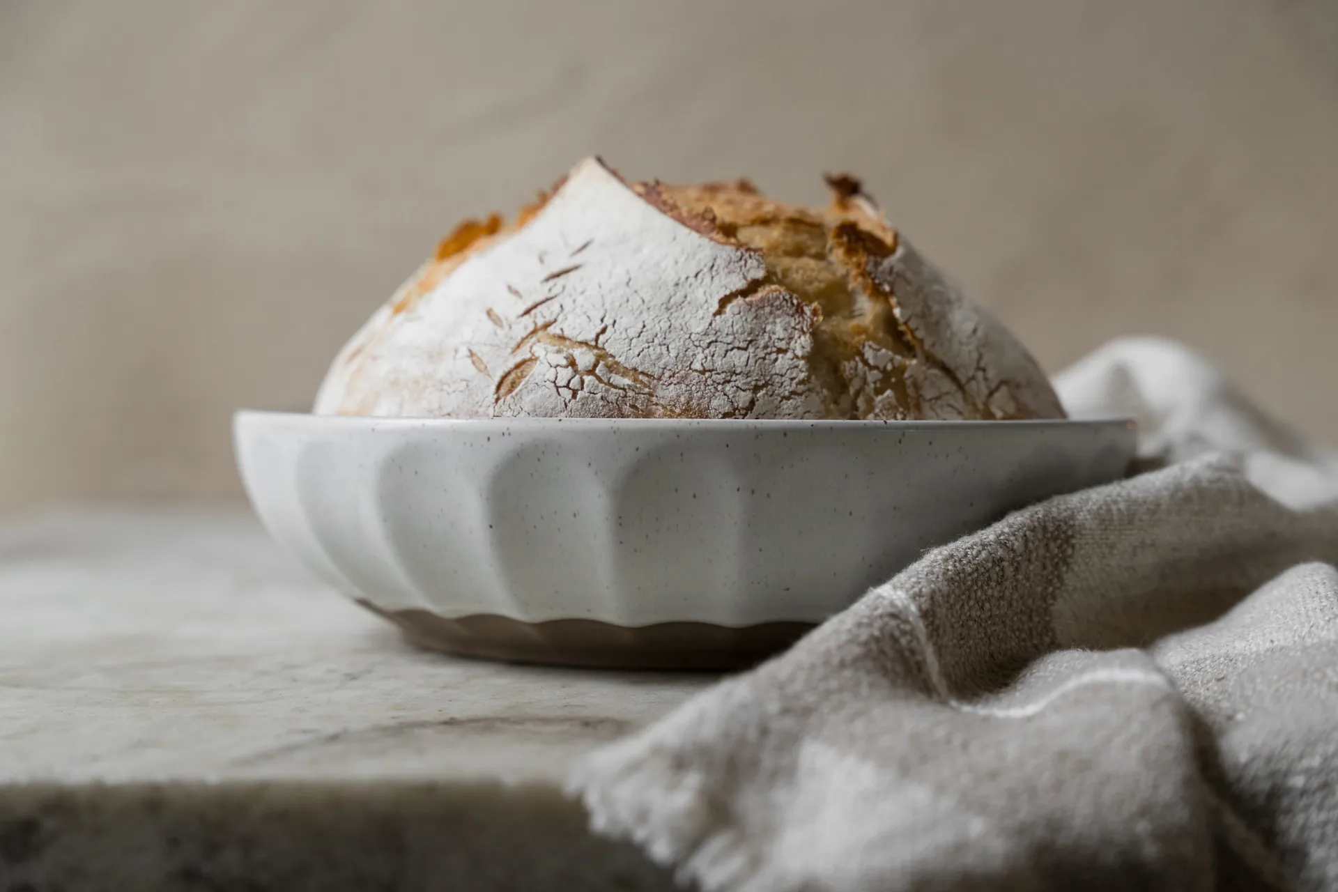 에른스트 보울 스톤웨어, White-nature, Ø24 cm ERNST | 에른스트