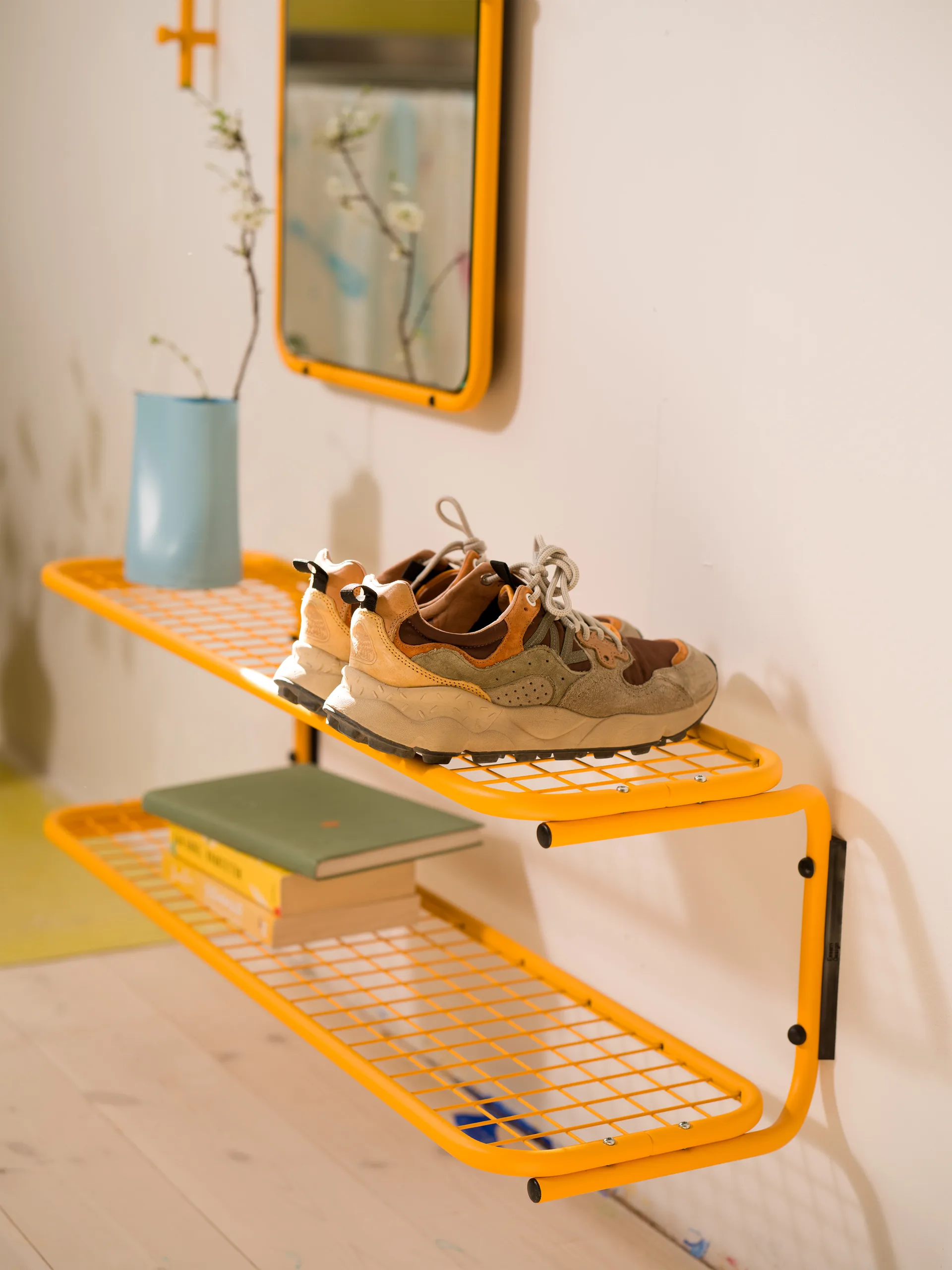 클래식 슈 랙 100 cm, Sun yellow Essem Design | 에셈디자인