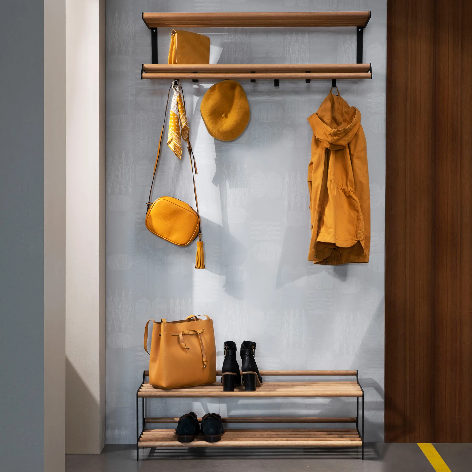 탬버린 모자 선반 60 cm, oak-black Essem Design | 에셈디자인