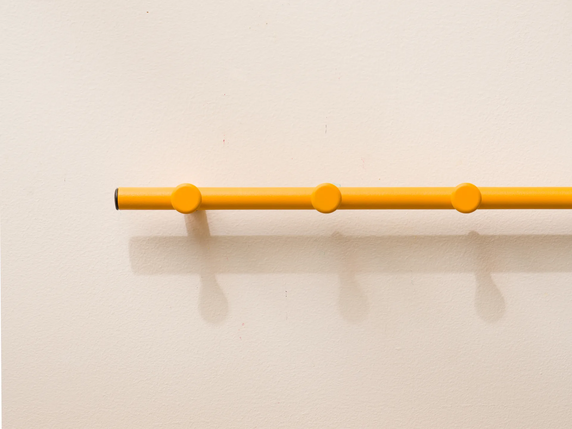 클래식 코트 랙 60 cm, Sun yellow Essem Design | 에셈디자인