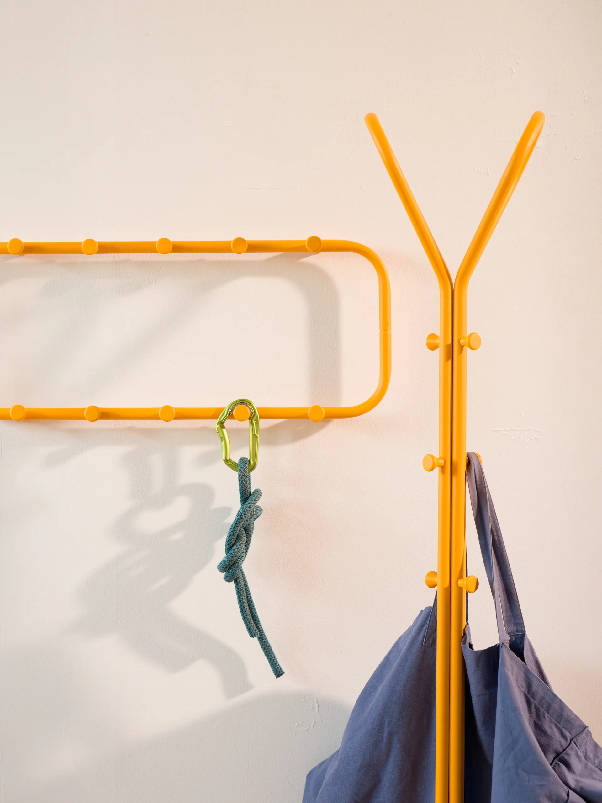 클래식 코트 랙 60 cm, Sun yellow Essem Design | 에셈디자인