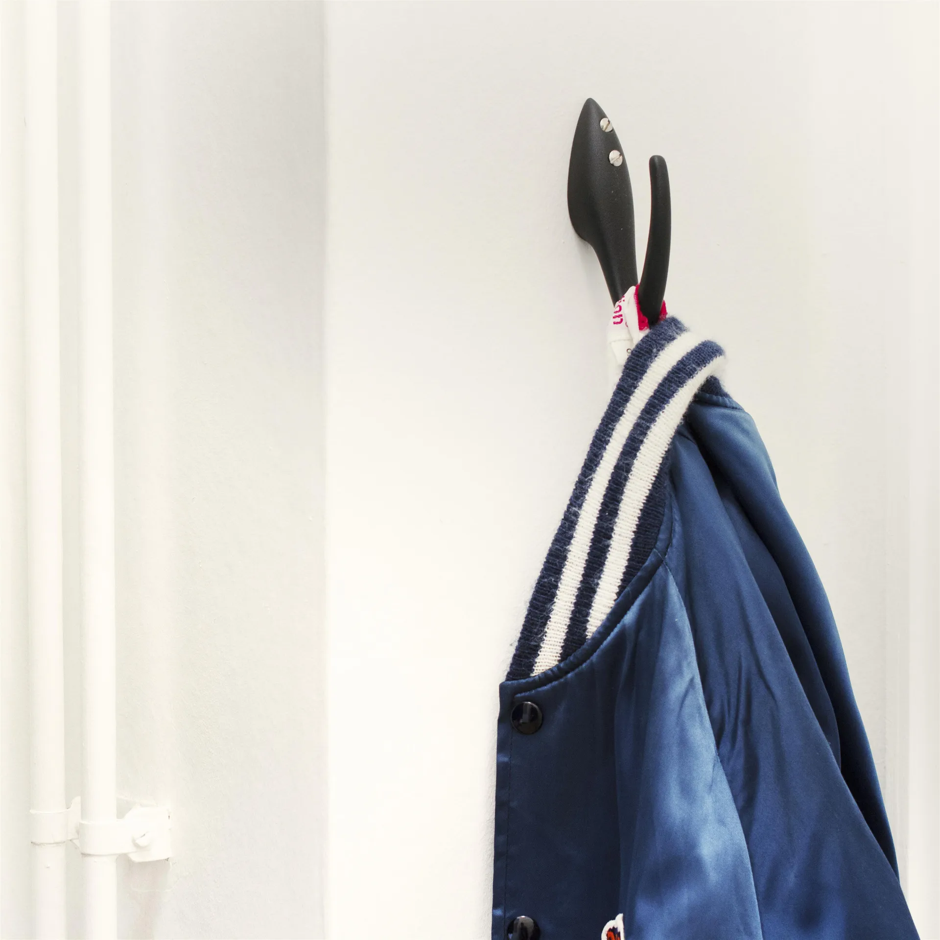 파파 행거, black, structure Essem Design | 에셈디자인