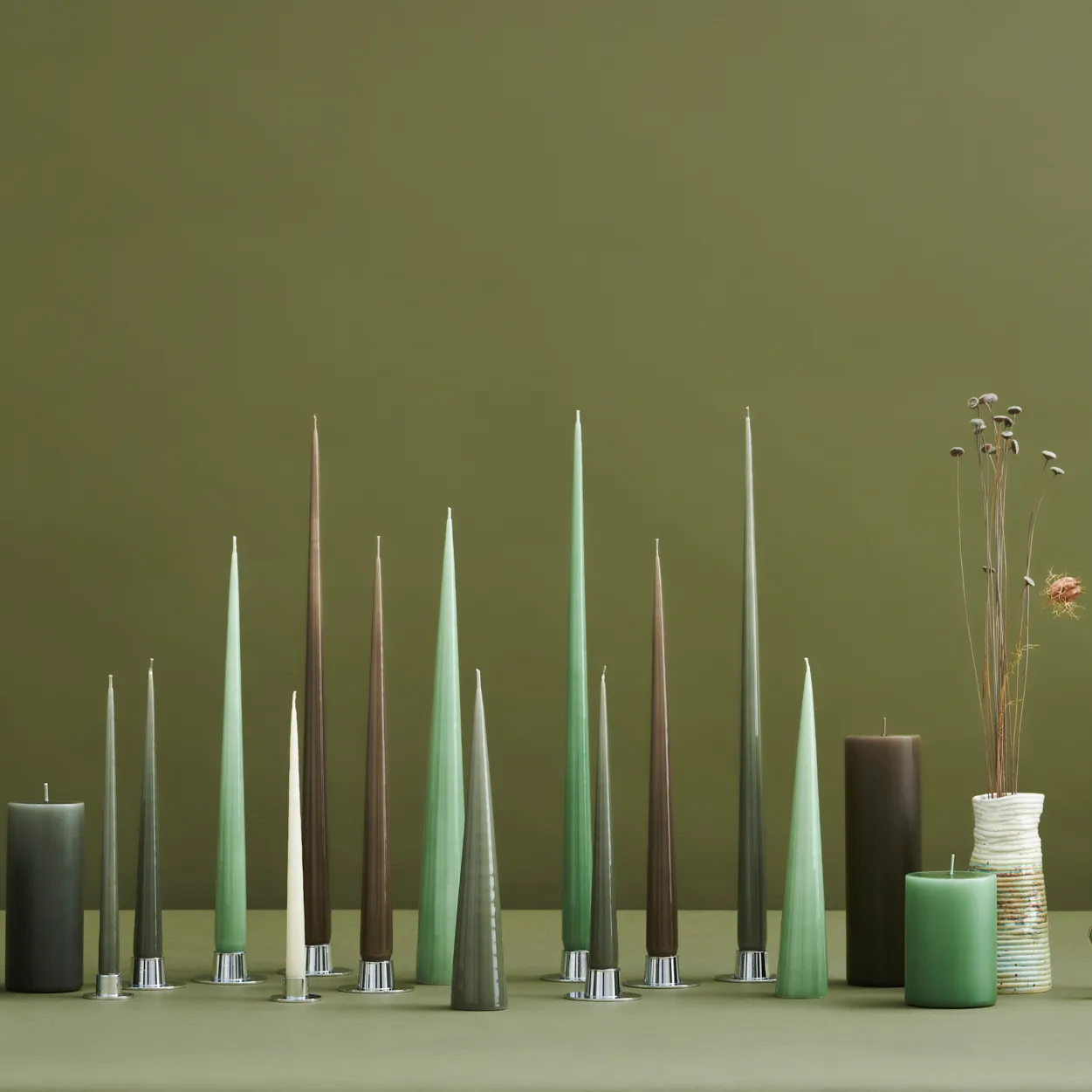 ester & erik 샹들리에 37 cm 2개 세트 래커드, mild green 66-0 ester & erik | 에스터 & 에릭