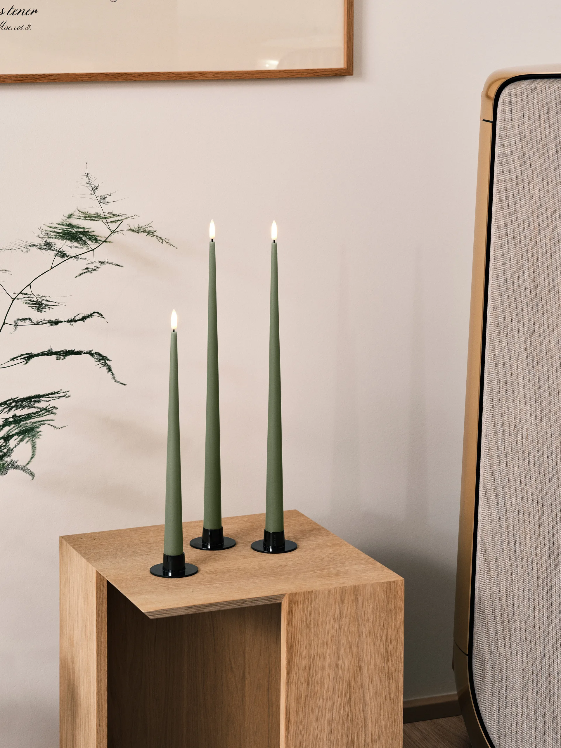 ester & erik 테이퍼 캔들 LED 2개 세트, 70 Green Soil , 30 cm ester & erik | 에스터 & 에릭