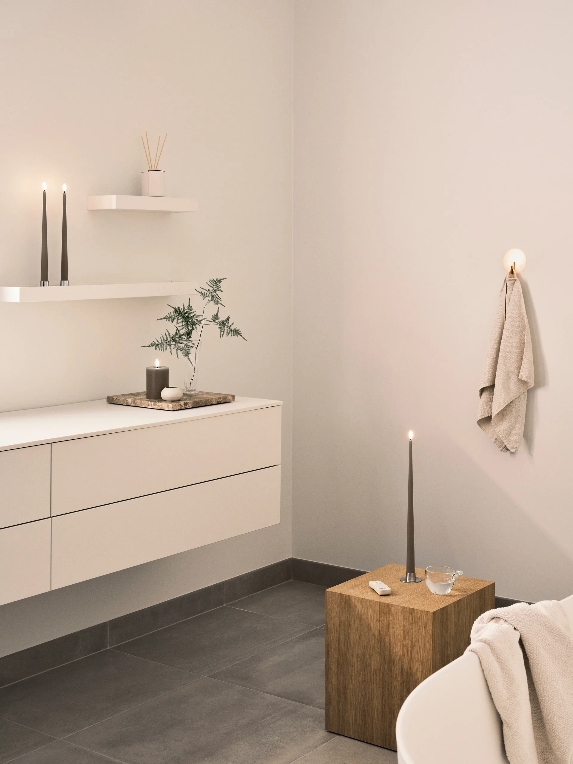 ester & erik 테이퍼 캔들 LED 2개 세트, 77 Caviar , 30 cm ester & erik | 에스터 & 에릭