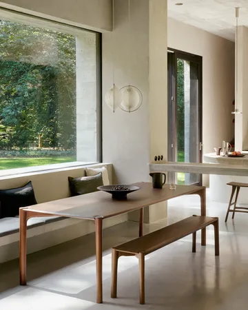 PI 벤치 146x35 cm - Lacquered teak brown - Ethnicraft | 에스니크래프트