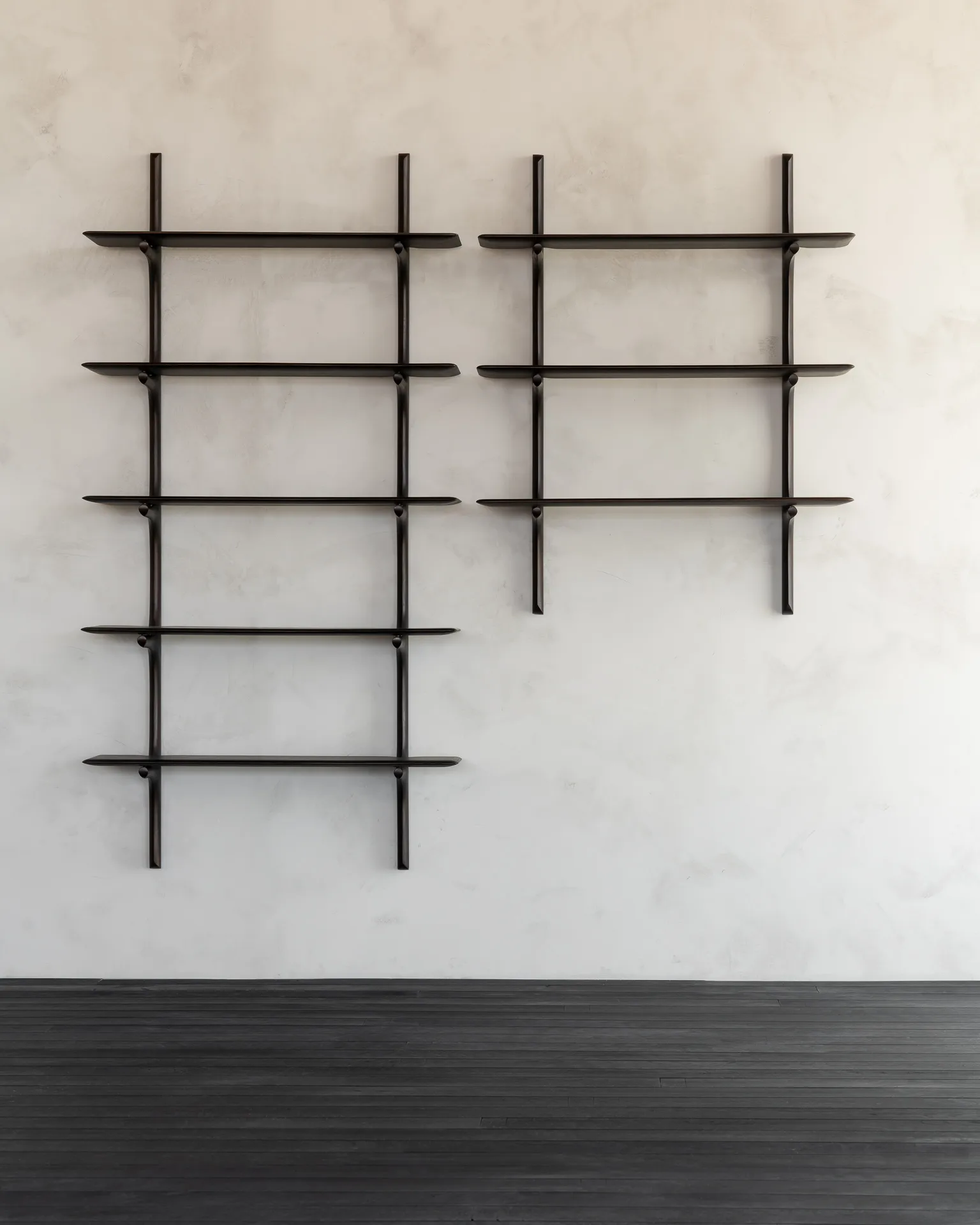 PI 월 셸프, Lacquered mahogany - 2 shelves Ethnicraft | 에스니크래프트