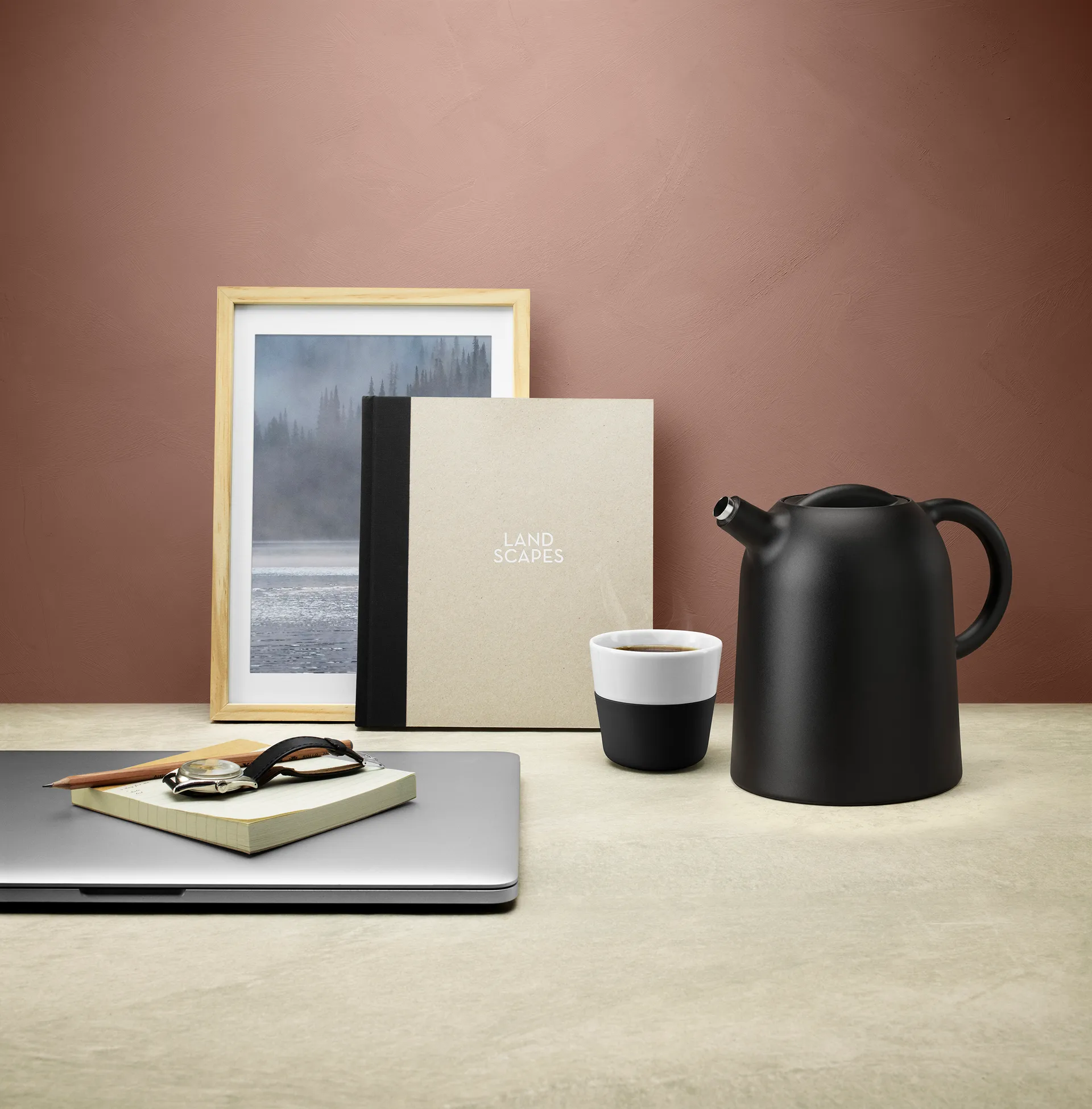 팀블 보온병 1 l, black Eva Solo | 에바솔로