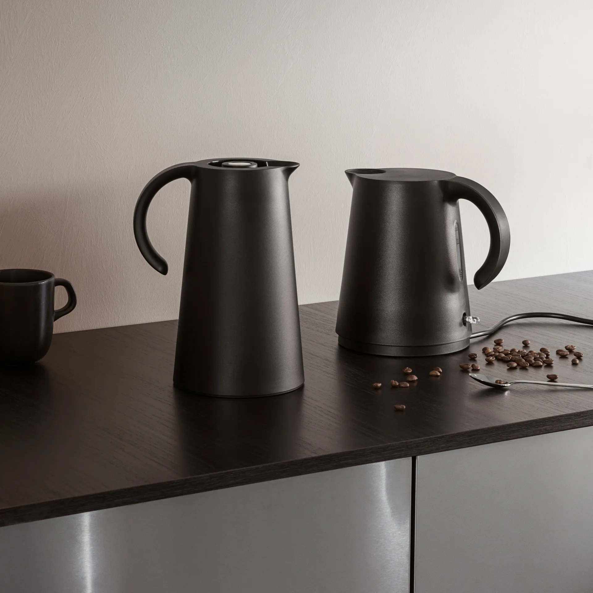 라이즈 보온 저그 1 L, black Eva Solo | 에바솔로