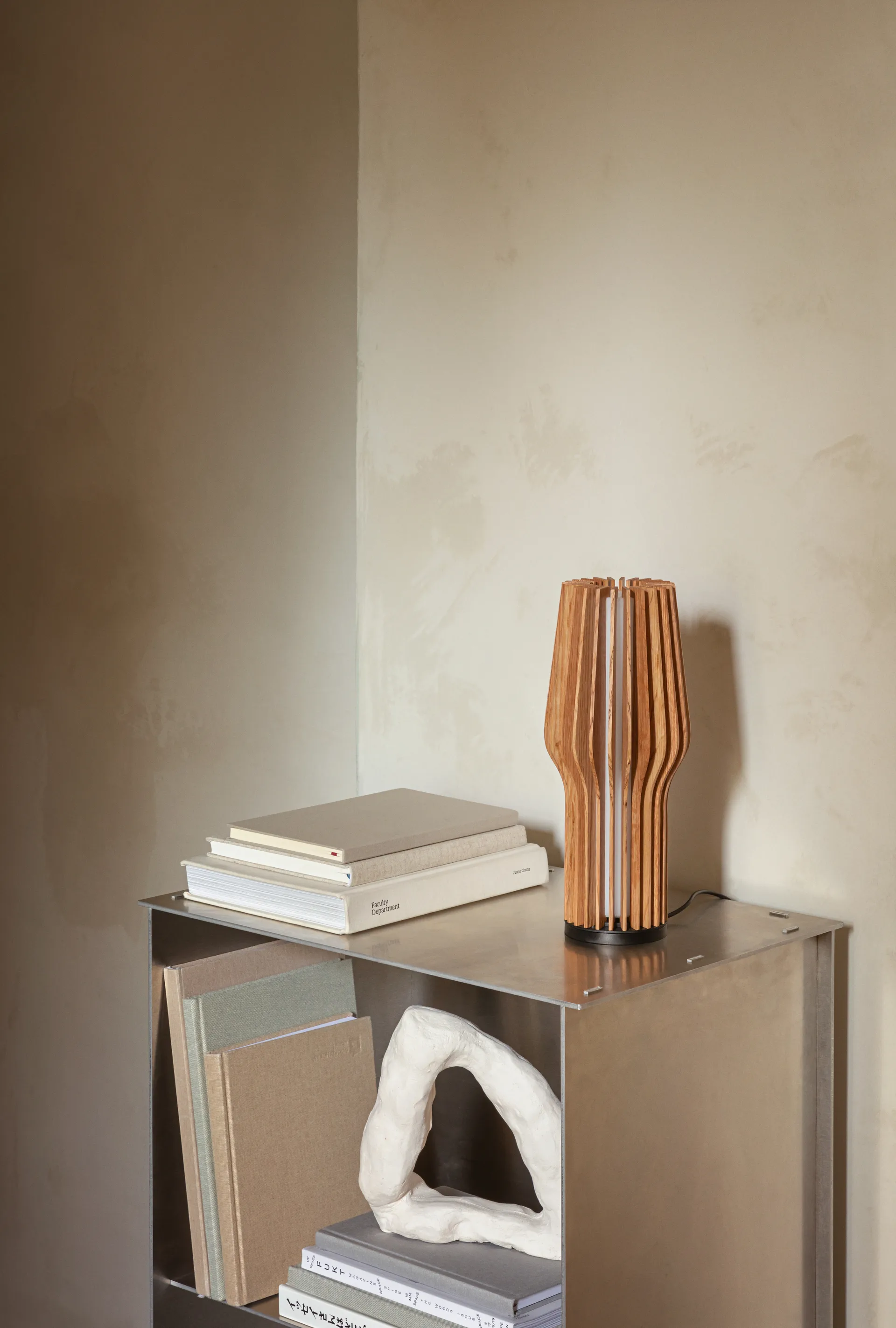 에바솔로 라디언트 무선 LED 조명, Oak Eva Solo | 에바솔로