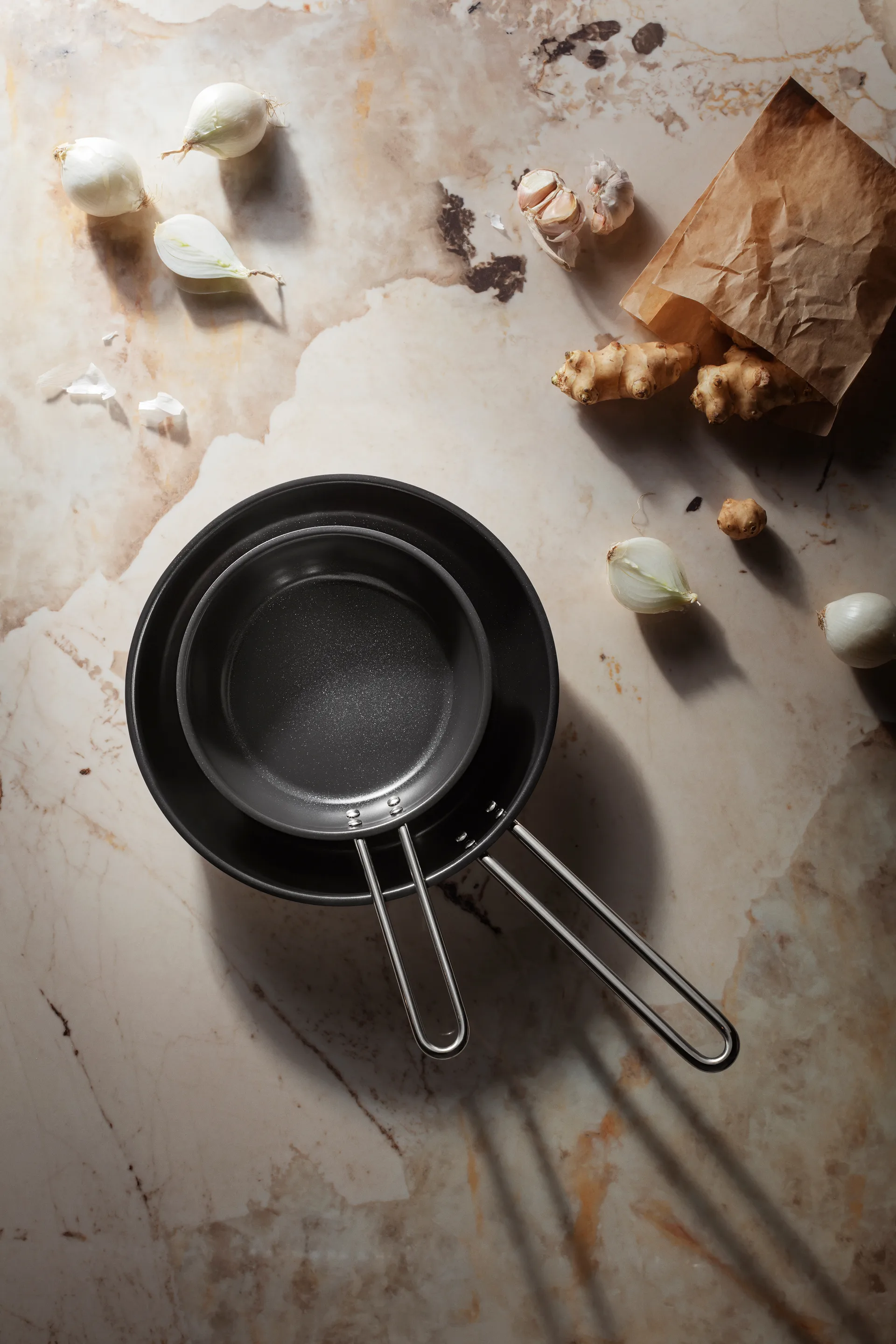 에바 트리오 스테인레스 스틸 Slip-Let 세라믹 프라이팬, 28 cm Eva Solo | 에바솔로