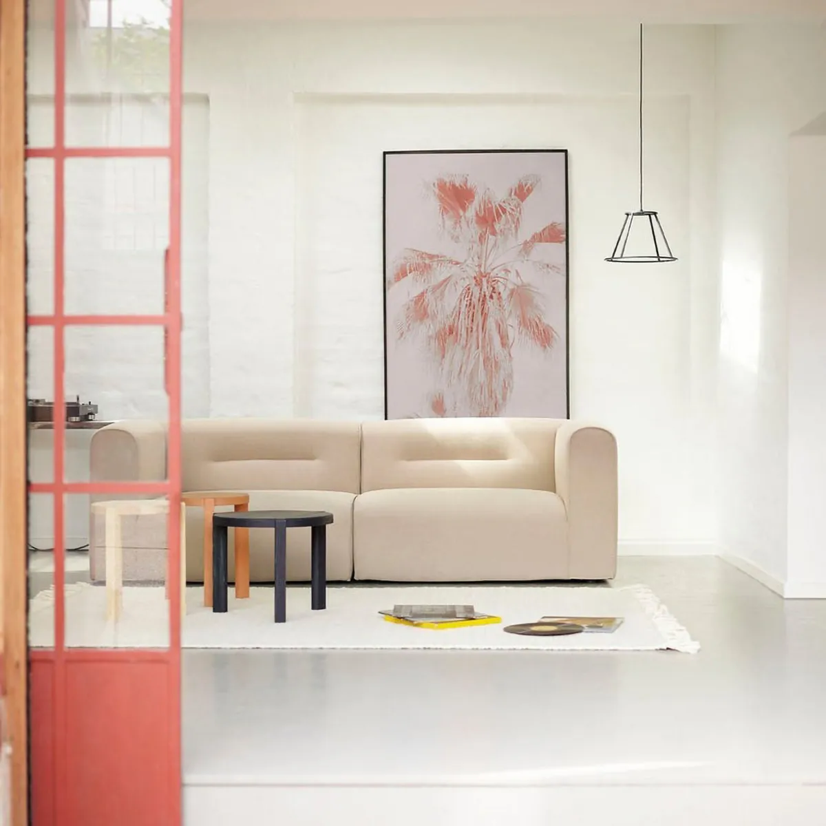 D108 라그네스민데 사이드 테이블 Ø35 cm, Peach FDB Møbler