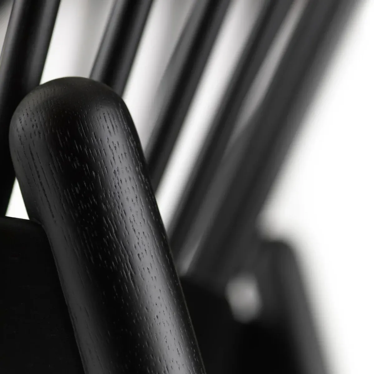 J166 예르나 체어, Black painted oak-light grey FDB Møbler