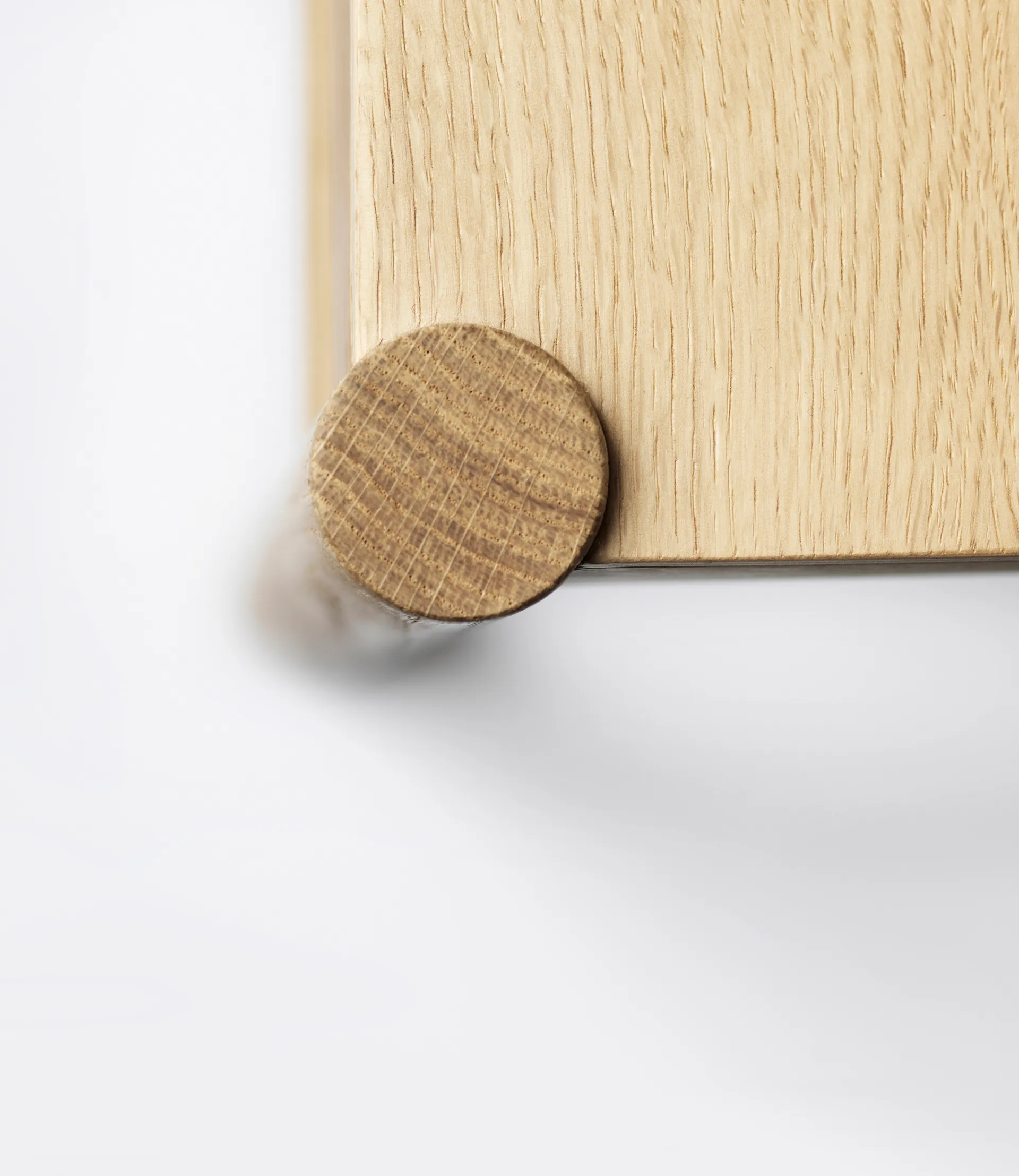 J178 론스트럽 체어 v2, Oak nature lacquered FDB Møbler