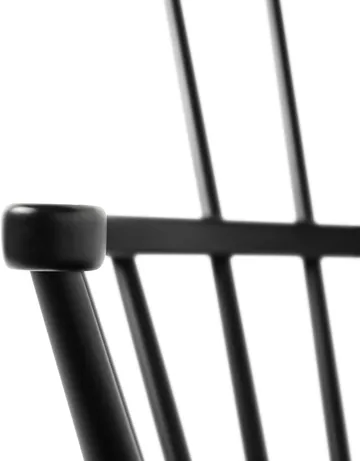 J52G 흔들의자 - Beech Ral 9005 - FDB Møbler