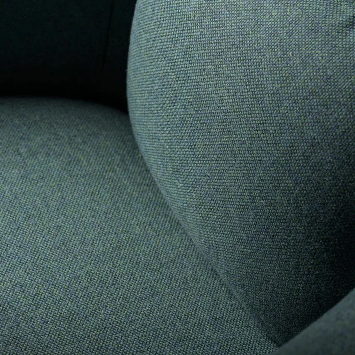 L35 게샤 윙 암체어, Green-lacquered oak FDB Møbler