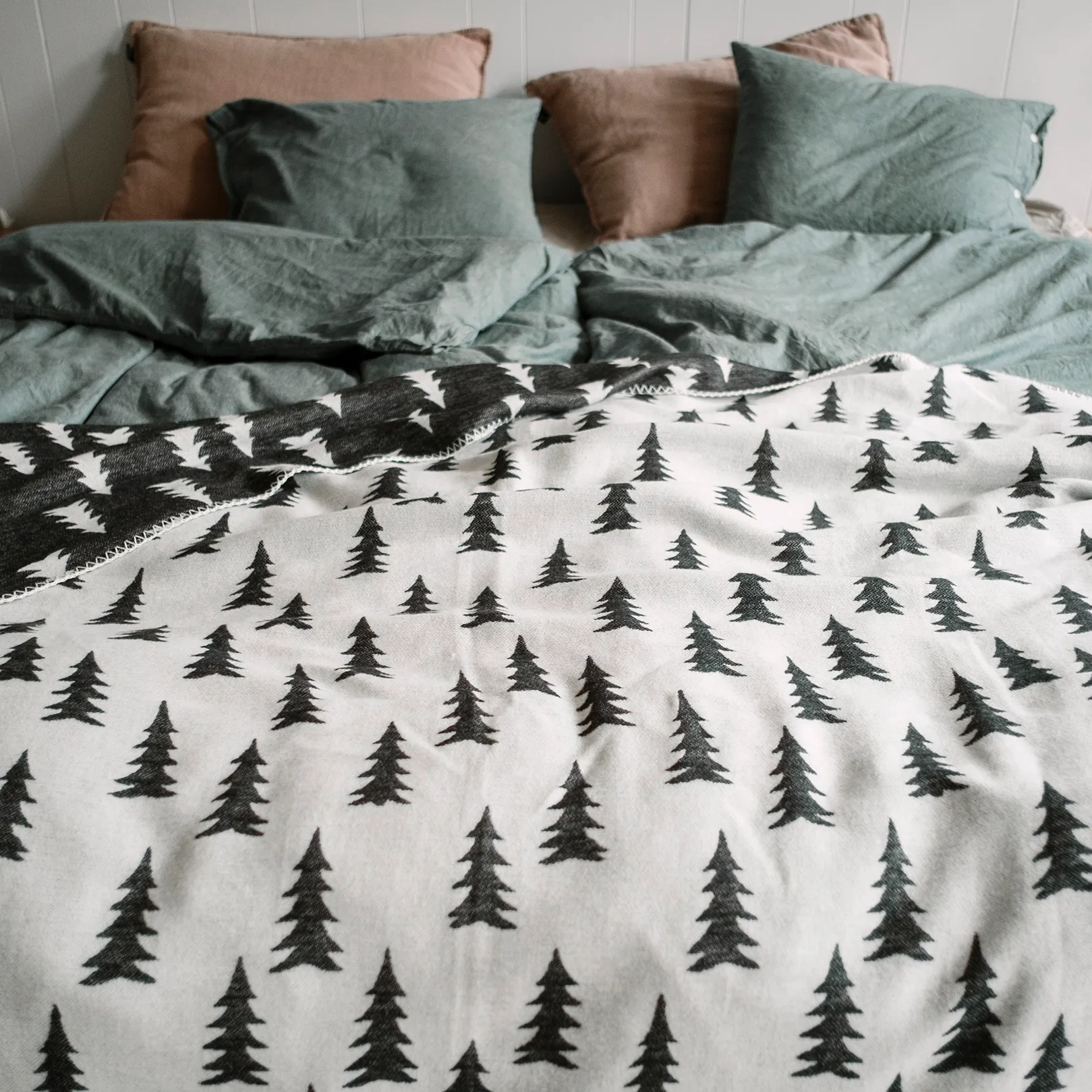 그랜 우븐 블랭킷 140x180 cm, black and white Fine Little Day | 파인리틀데이