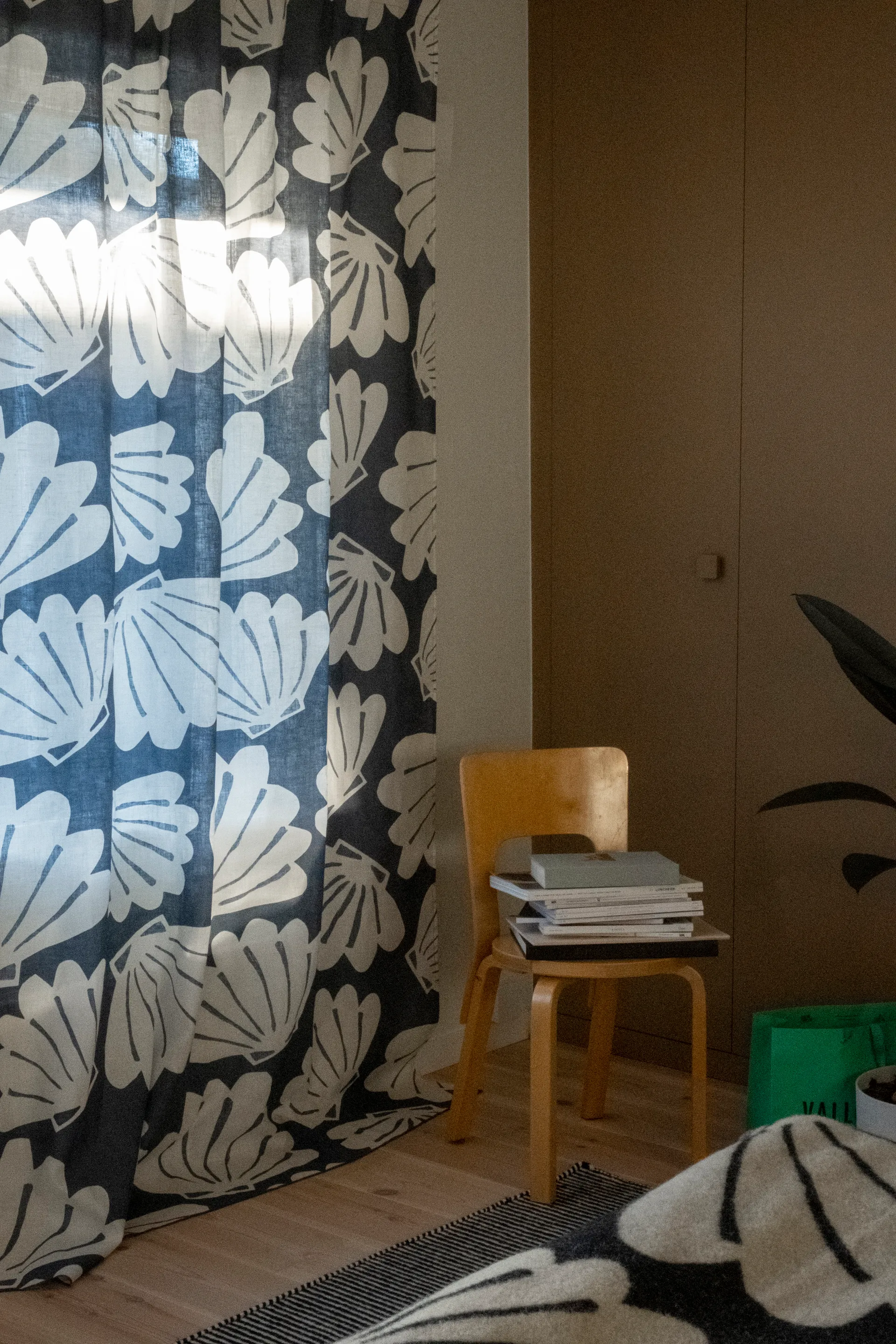 쉘 커튼 롱 145x250, Blue Fine Little Day | 파인리틀데이